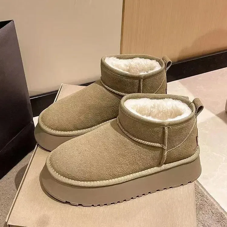 2023 New Winter Warm Boots Fur Ladies Snow Boots Real Sheepskin Wool Low-cut Warm Fur Shoes Man and Women Winter Short Boots Snow Boots At