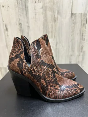 Adidas Shoe Store Near Me Brown Shoes Heels Block Steve Madden, Size 7