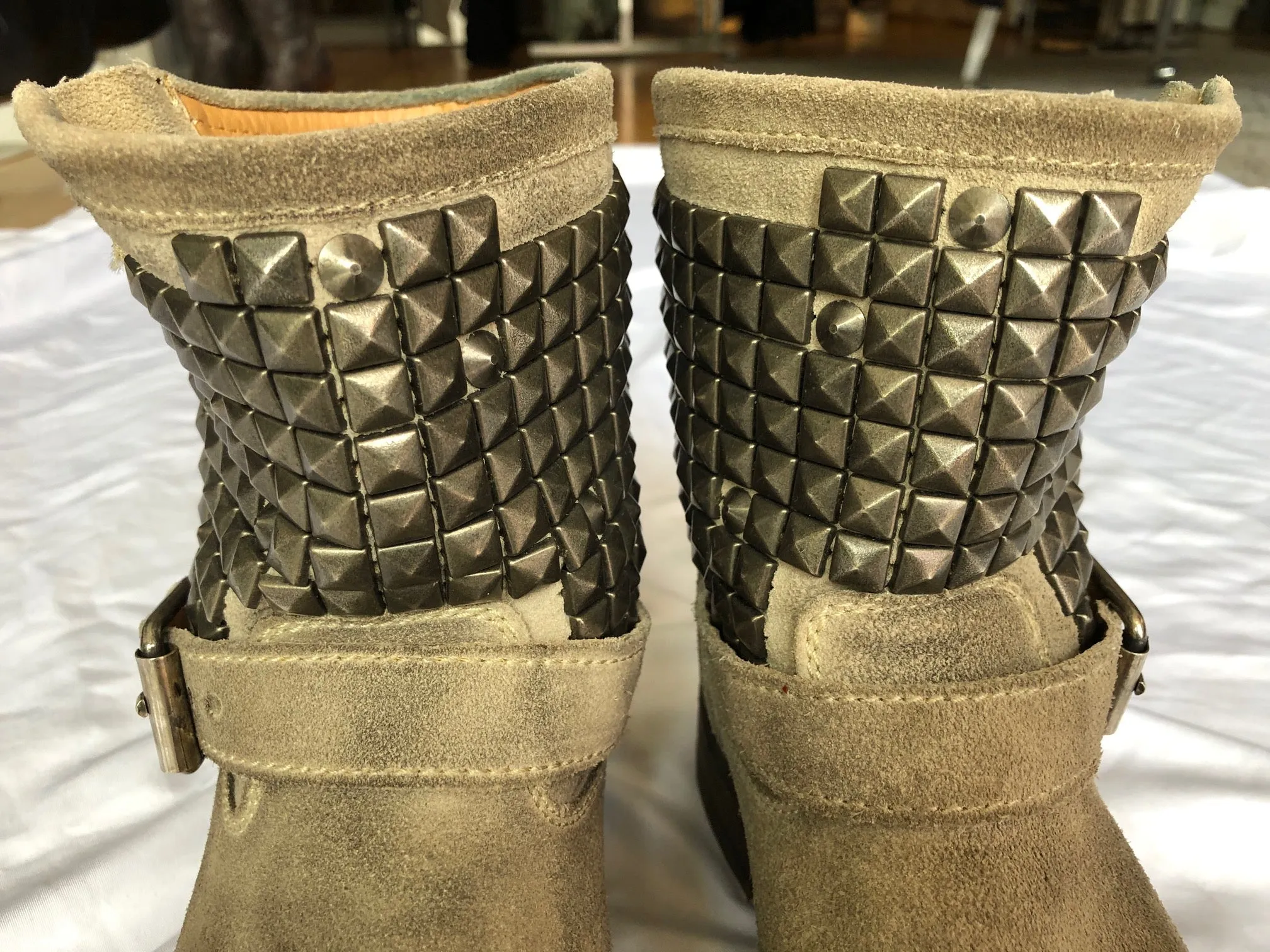 Adidas Indoor Soccer Shoes Copa ASH Size 6 Titan Beige Suede Studded Moto Boots