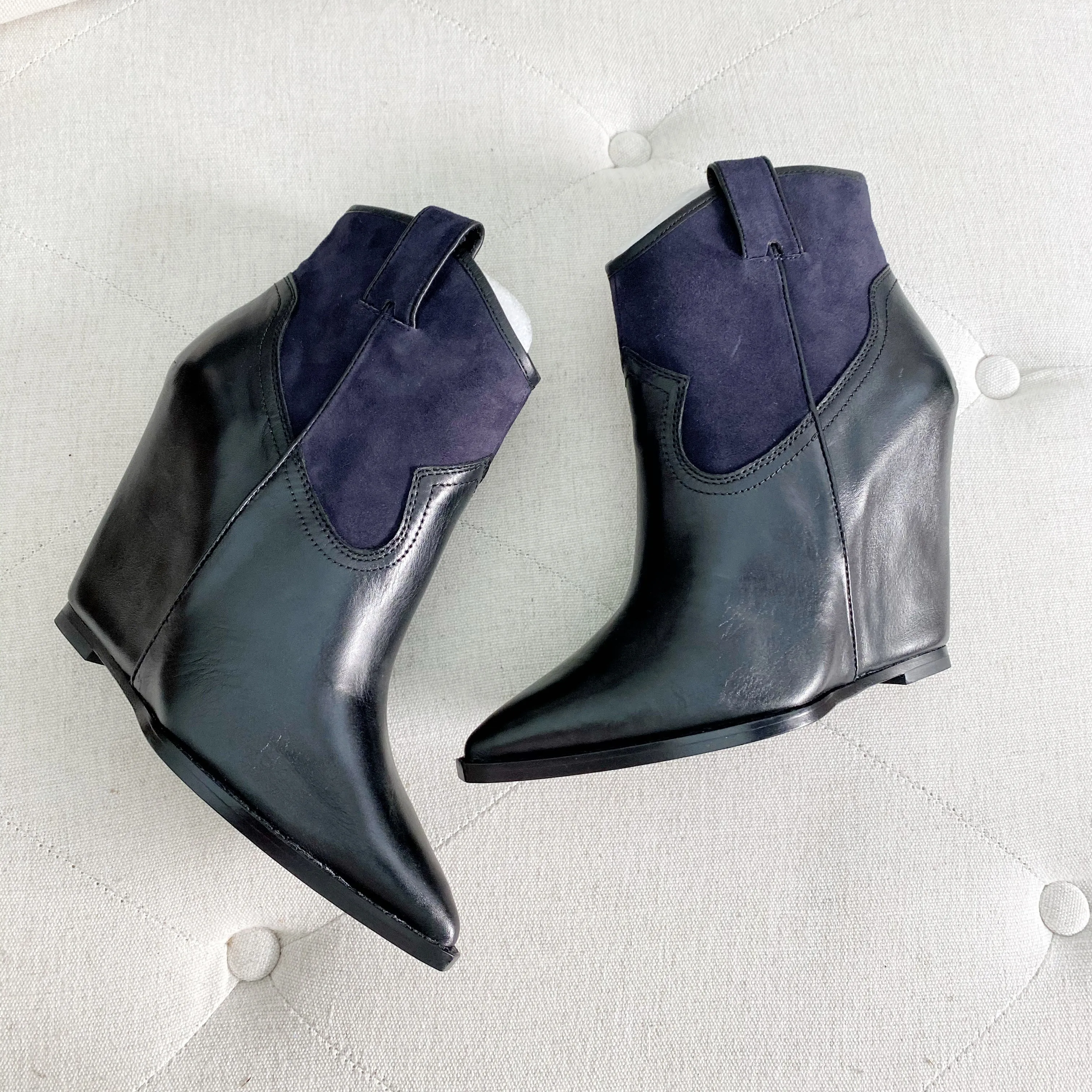 Adidas Mid Rise Shoes ASH Western Wedge Boots New size 38