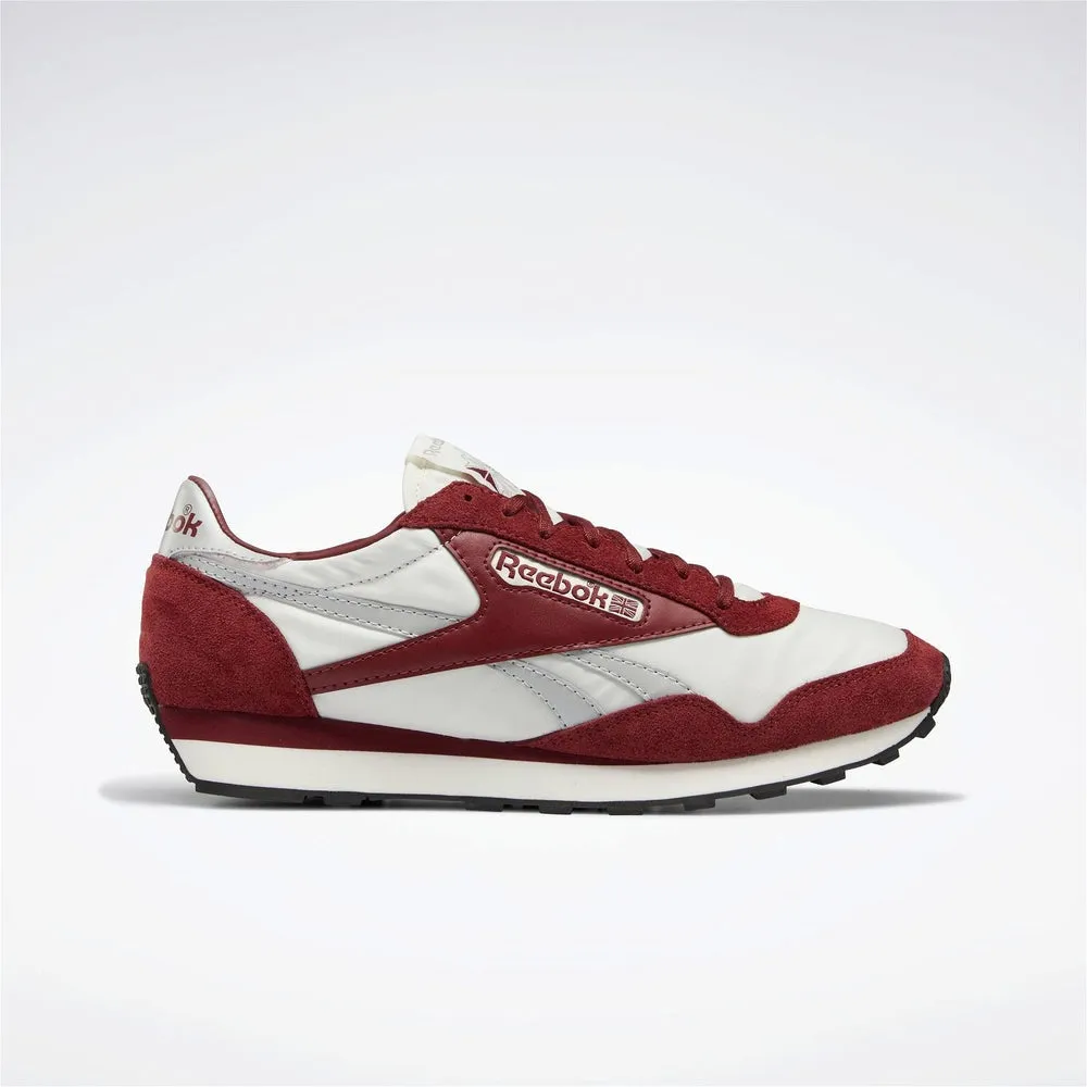 Aztec Ii Burgundy/Chalk Asics Gel-quantum 180 3 Running Shoes