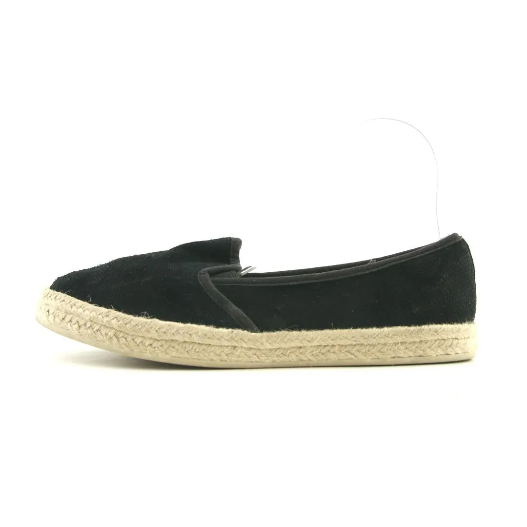 CLARKS COLLECTION SOFT CUSHION Casual Shoes Uk