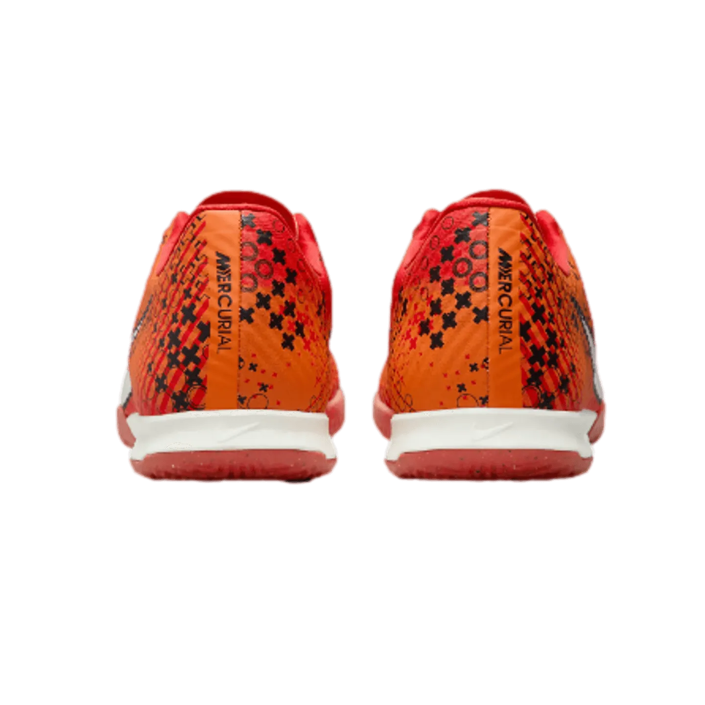 Nike Mercurial Vapor 15 Academy MDS Indoor Shoes Asics Novablast 4 Shoes