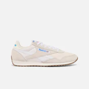 Classic Az White/Luxe Grey/Chalk Asics Aerobic Shoes