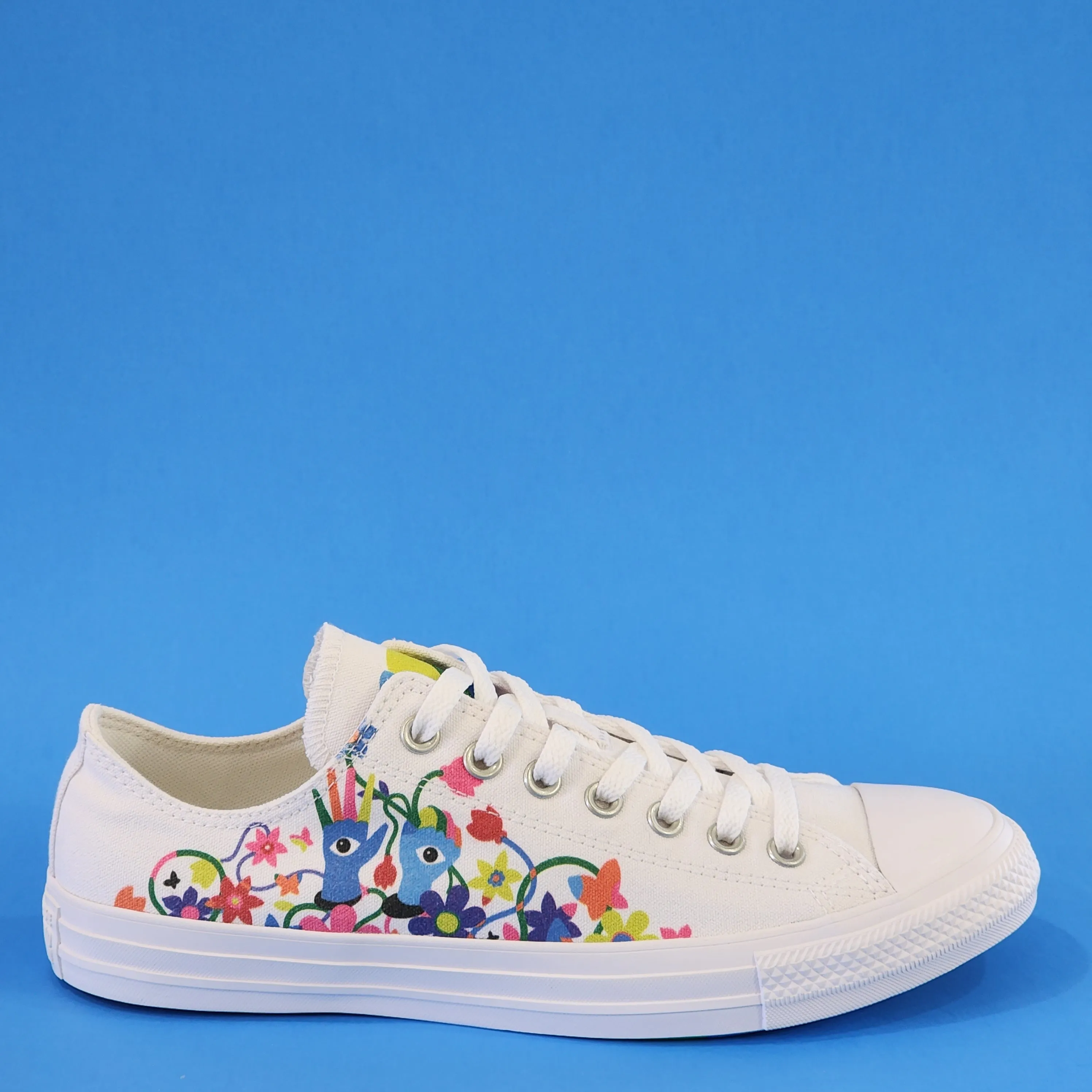 Converse CTAS Low Top Pride Unisex Sneakers 170823C NWT Asics Evo 3 Wrestling Shoes