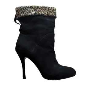 Cool Shoes Women's Slouchy Boots Size EU 39 / UK 6 / US 8 Casual Shoes Adidas