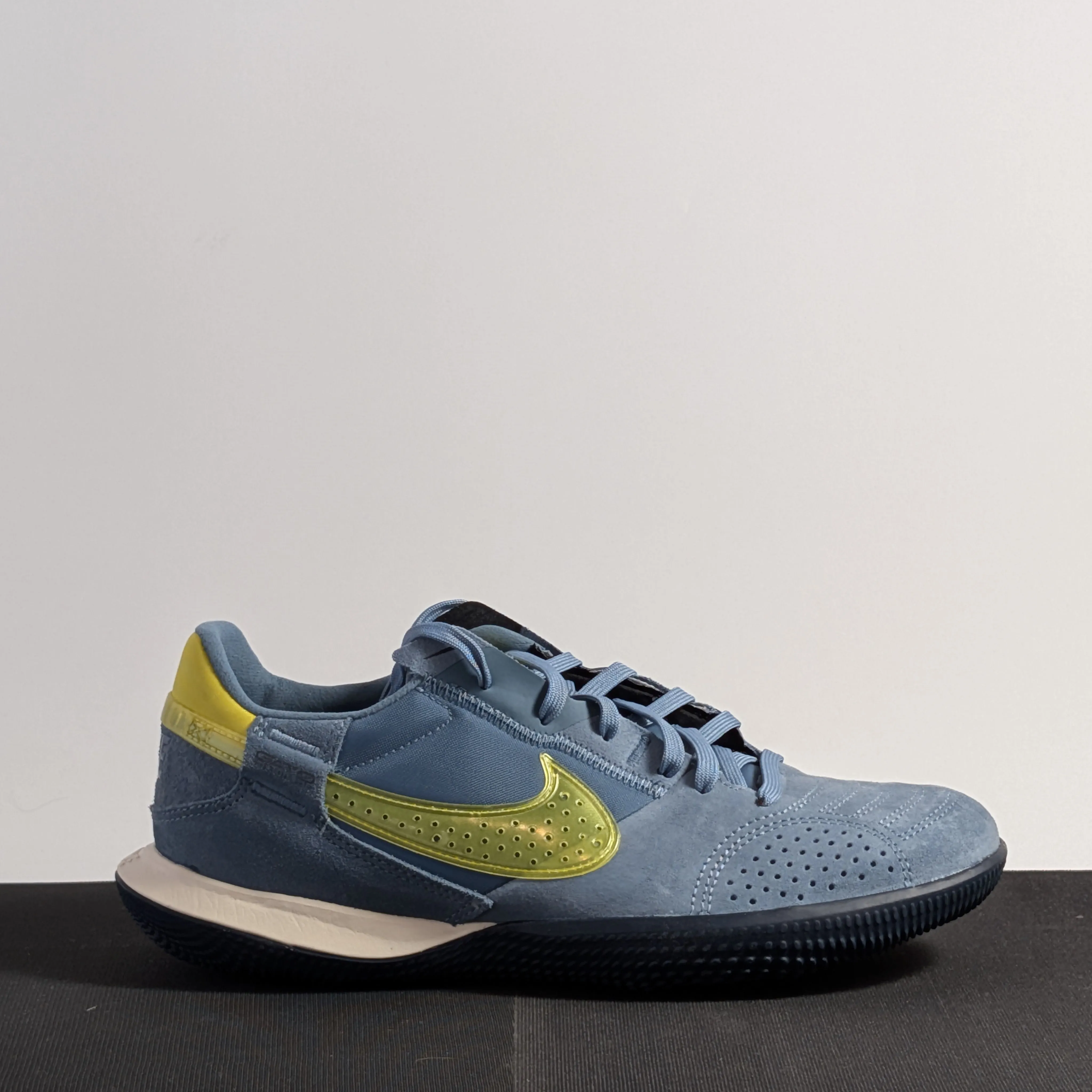 Nike Streetgato - DC8466-004 Tennis Shoes Asics Gel Resolution 8