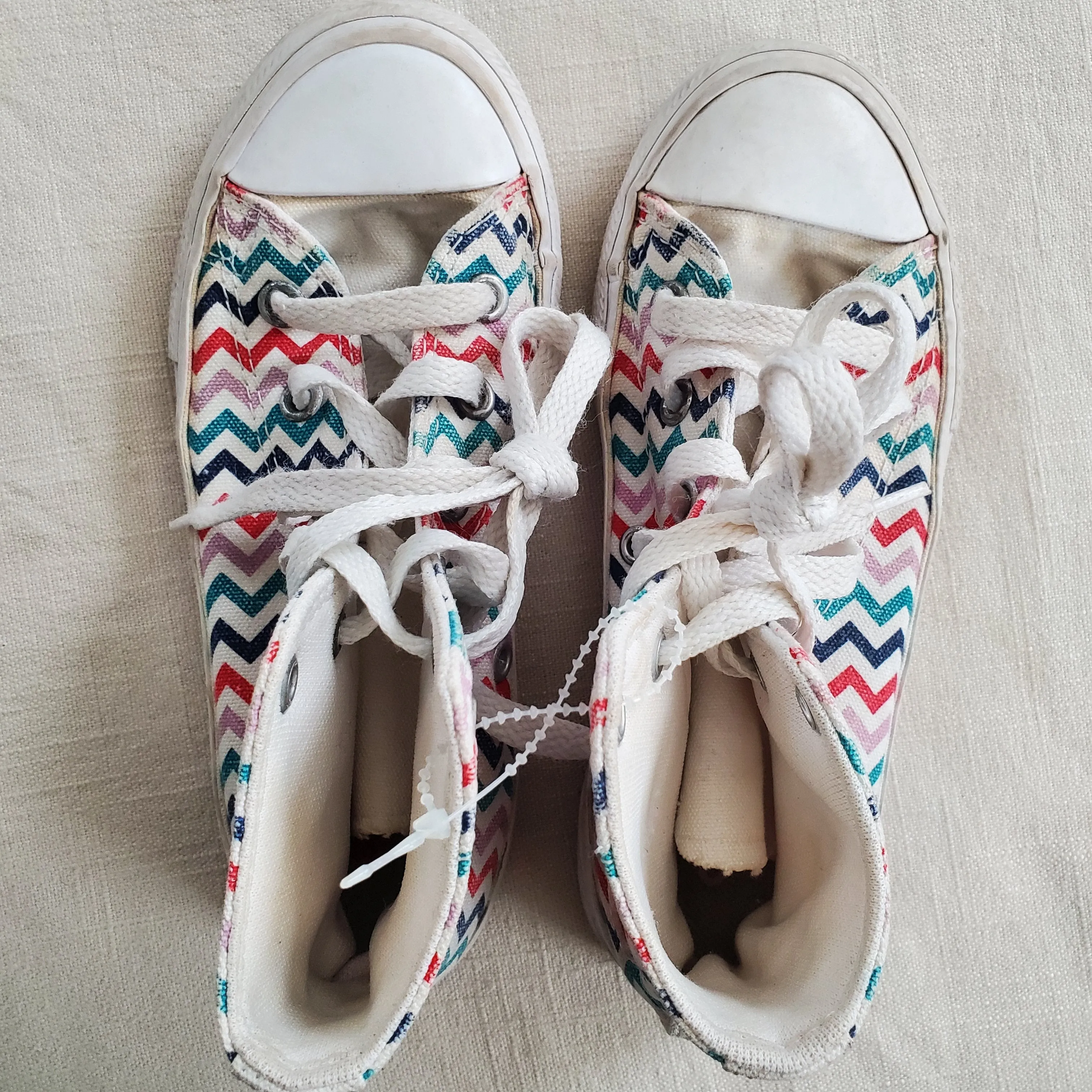 Converse Chevron Hightop Shoes kids 12 Asics Running Shoes For Sale