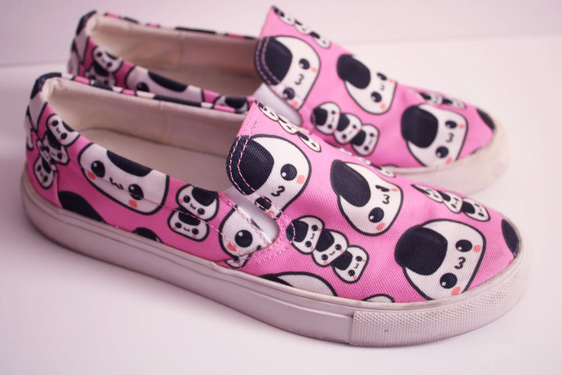 Cute Rice Ball Pink Women's Slip On Shoes Asics Best Support Shoe