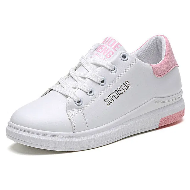 Women Flat Shoes White Fashion New Brand Trainers Lace Up Flats Comfortable Ladies Casual Shoes Chaussure Femme Flats Shoe Dangle