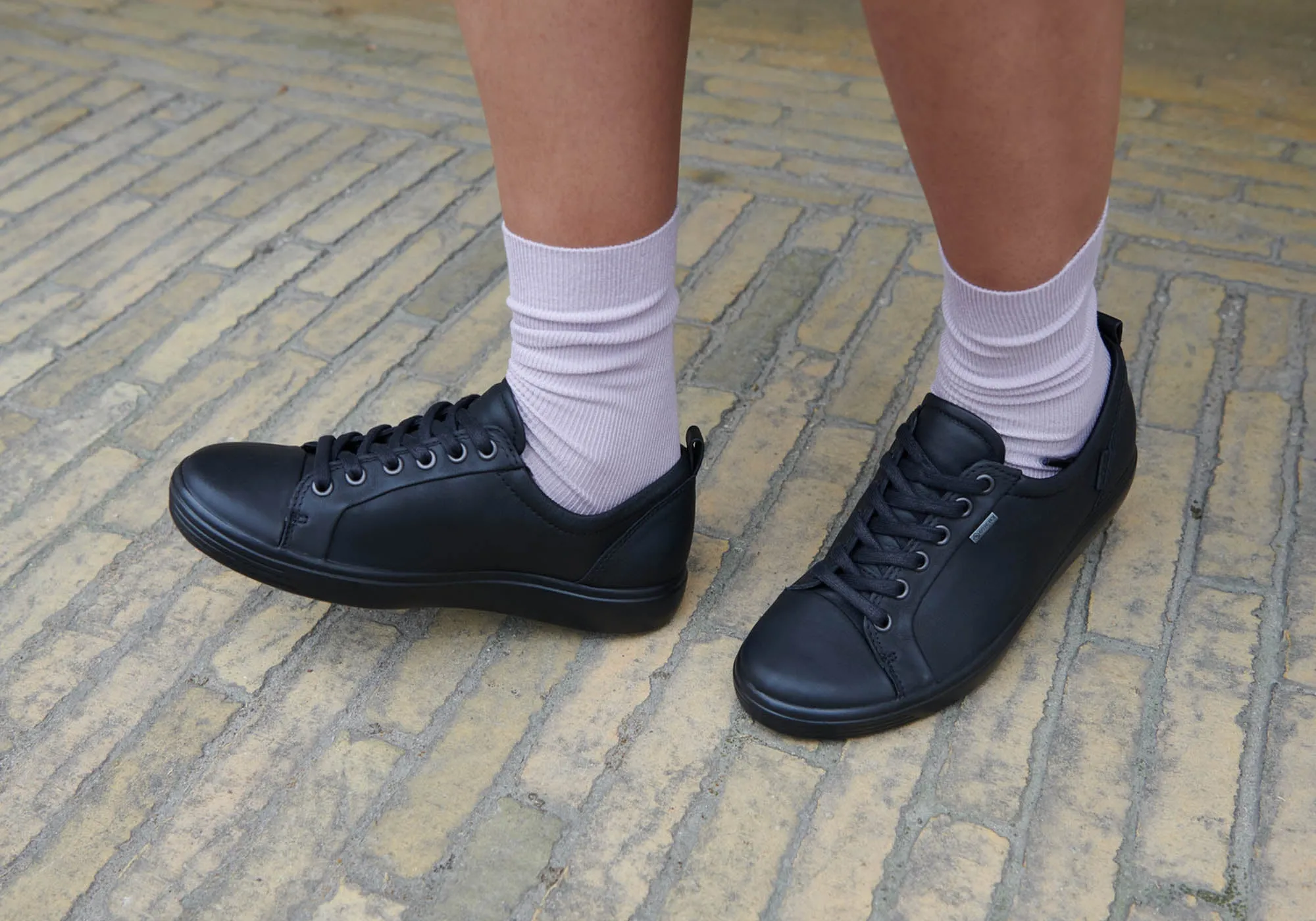 New Releases Adidas Shoes ECCO Womens Soft 7 GTX Tie Comfortable Leather Lace Up Shoes