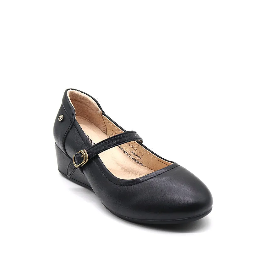 Eden MJ Women's Shoes - Black Leather Beige Shoes With Navy Dress