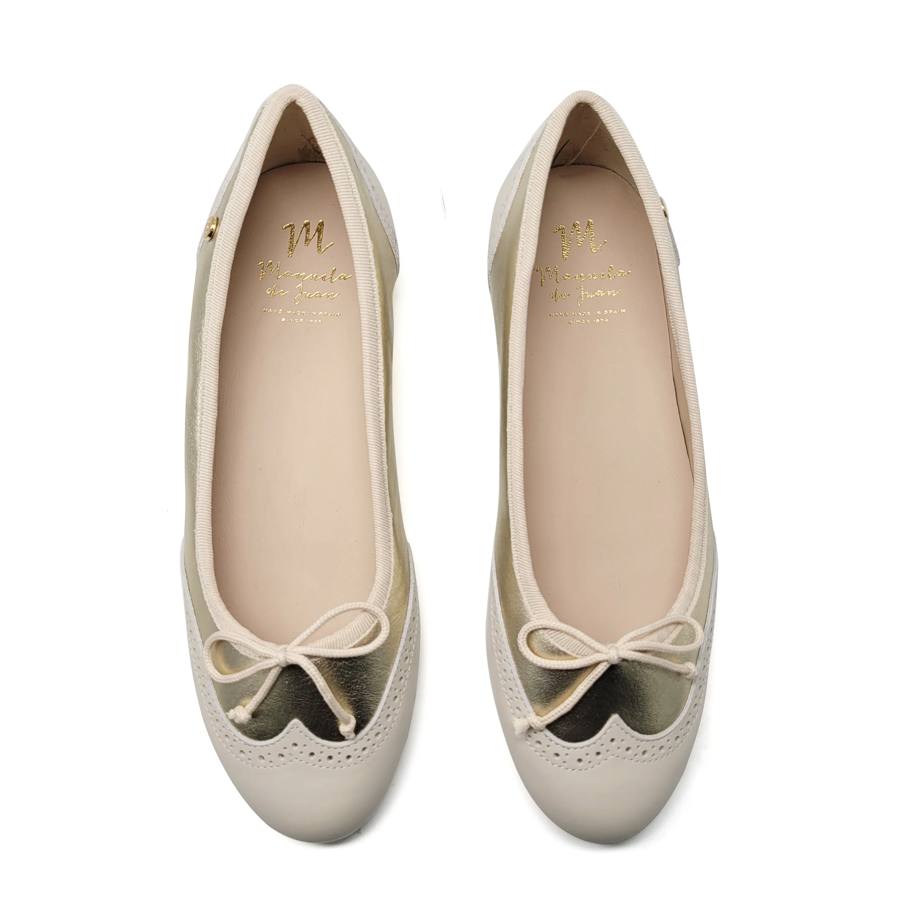 Extra Wide Flat Shoes Manuela De Juan Platinum Cream Wingtip Ballet Flat S3062