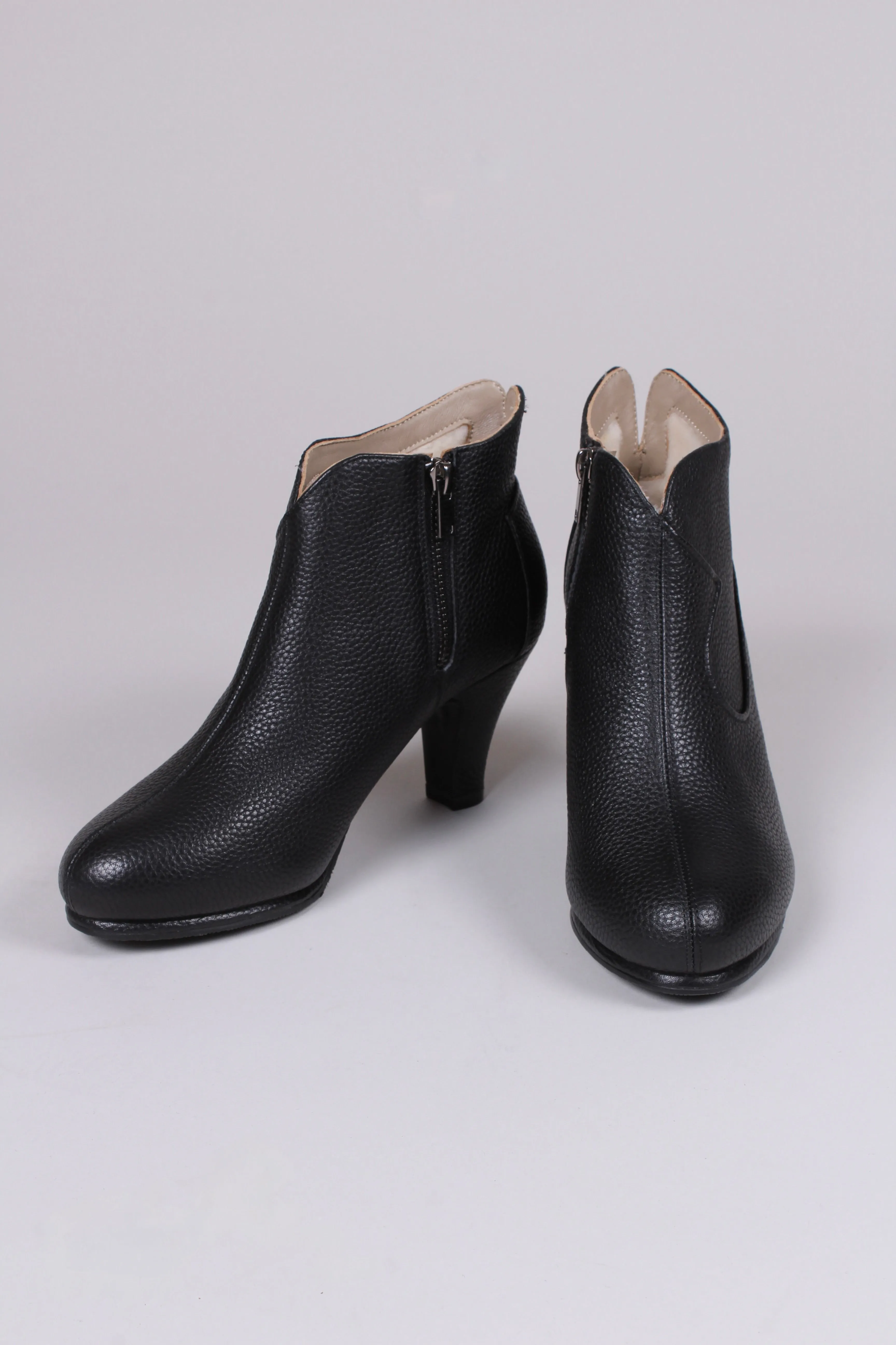 Kobe's Adidas Shoes 1950s style high heel ankle boots with woolen lining - Black - Laura