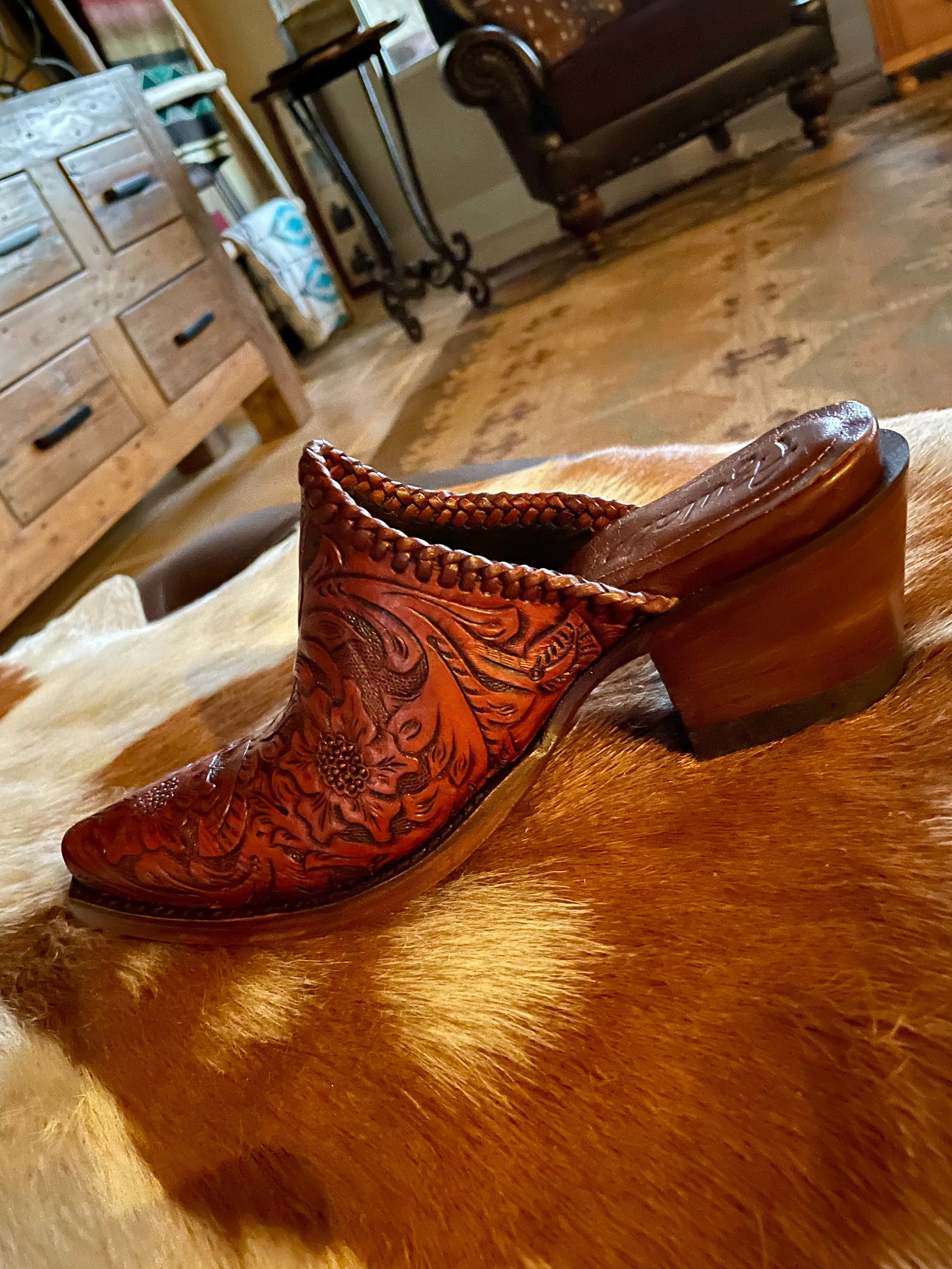 Azulado Maria Mule Cognac Newborn Adidas Shoes