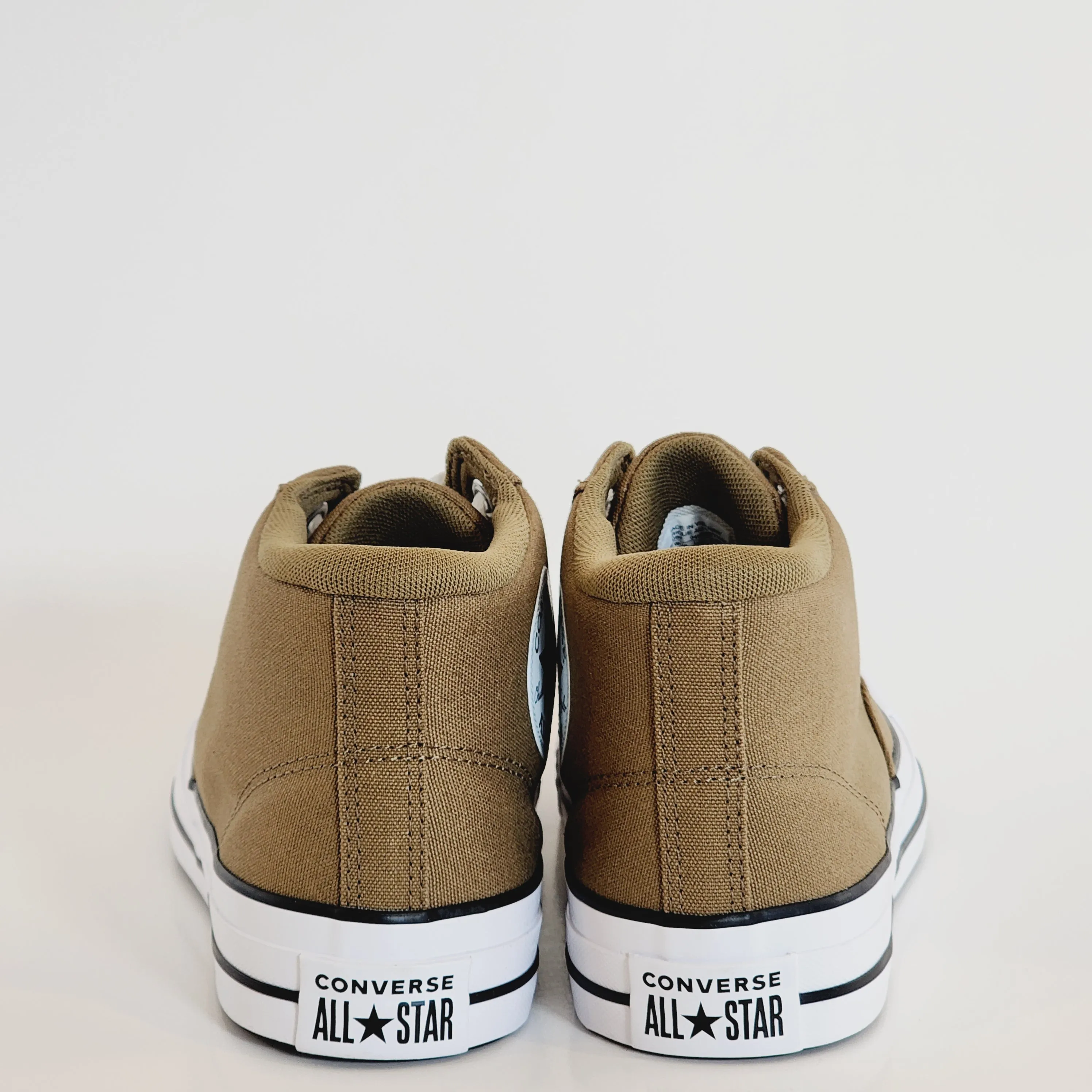 Converse CTAS Mid Malden Street Crafted Vintage Athletic Sneaker A05408F NWT Asics Gel Nimbus 20 Running Shoes