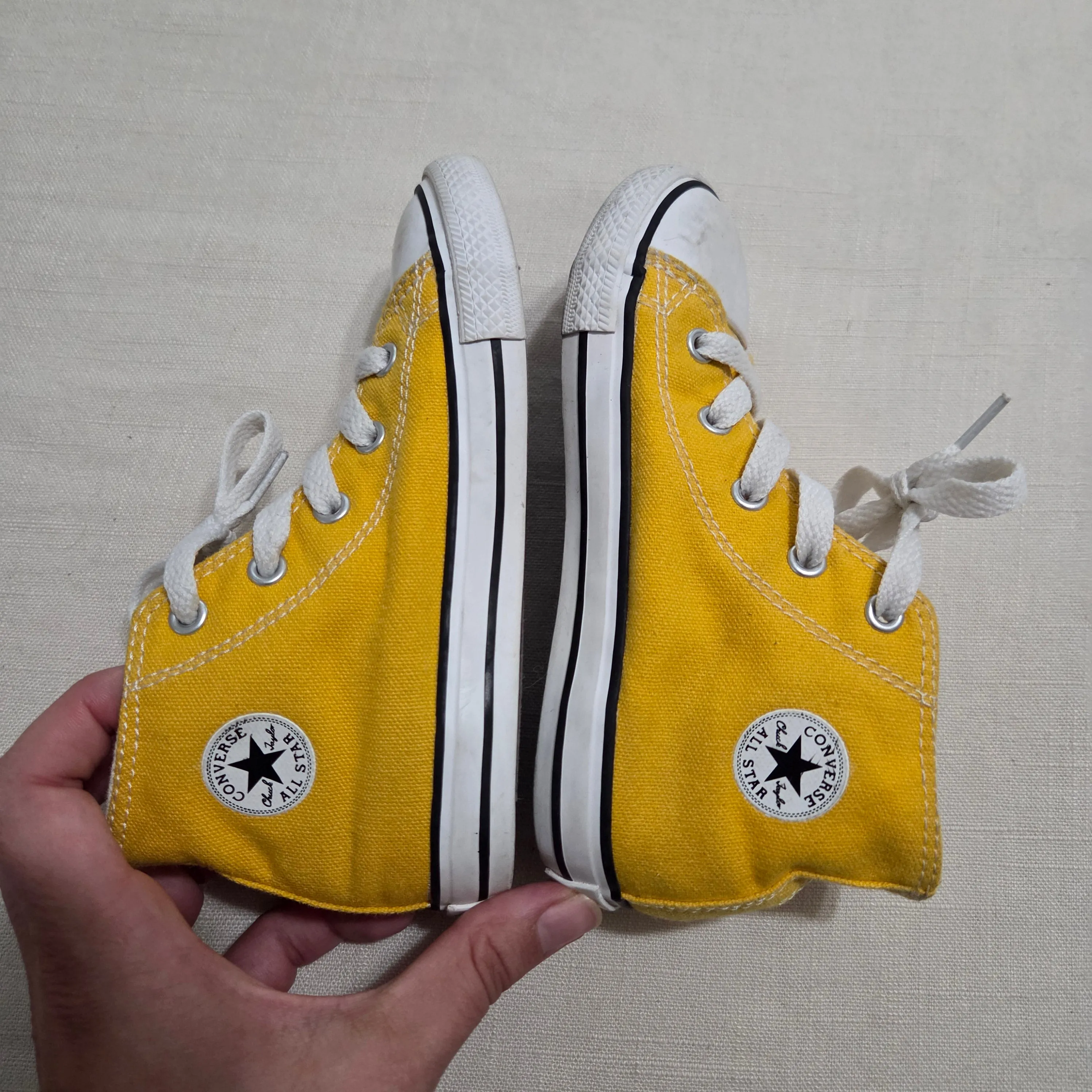 Asics Versablast 4 Running Shoe Converse Yellow High Top Shoes toddler 10