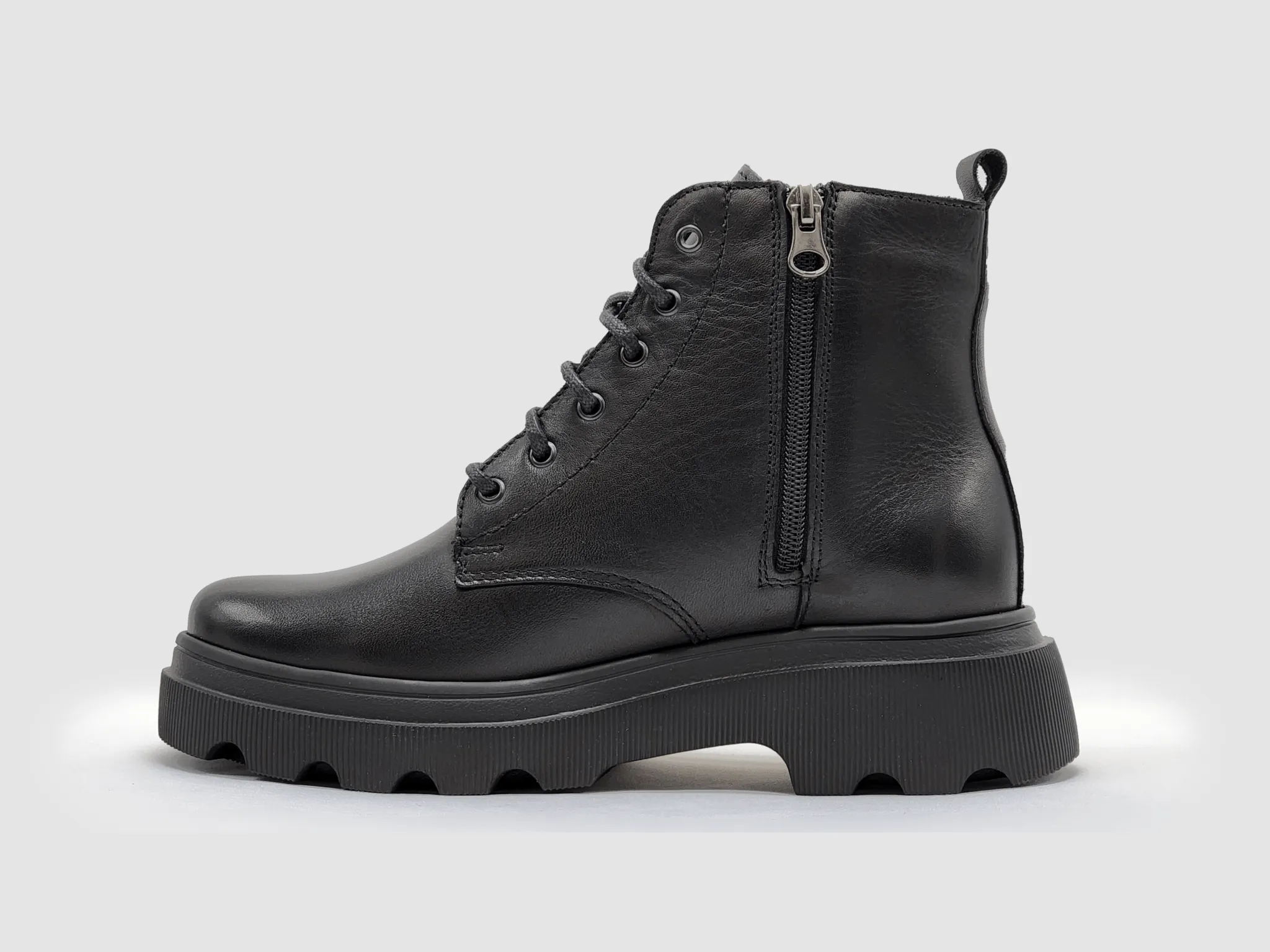 Women's Modern Lined Zip-Up Leather Boots - Black 11.5 Eee Work Boots