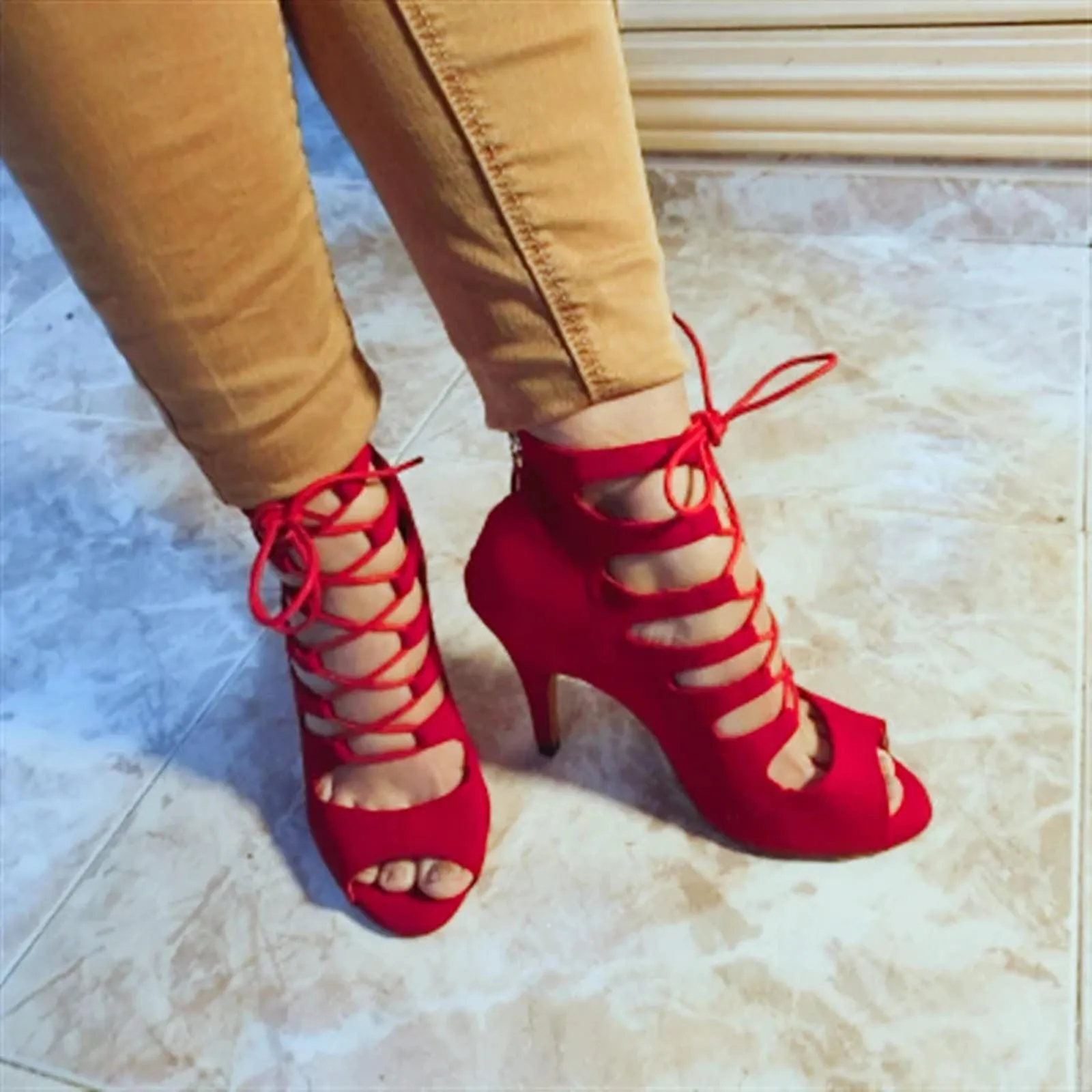 Ladies Mid-High-Heel Soft-Soled Comfortable Dancing Red Shoes Godzilla Dress Shoes