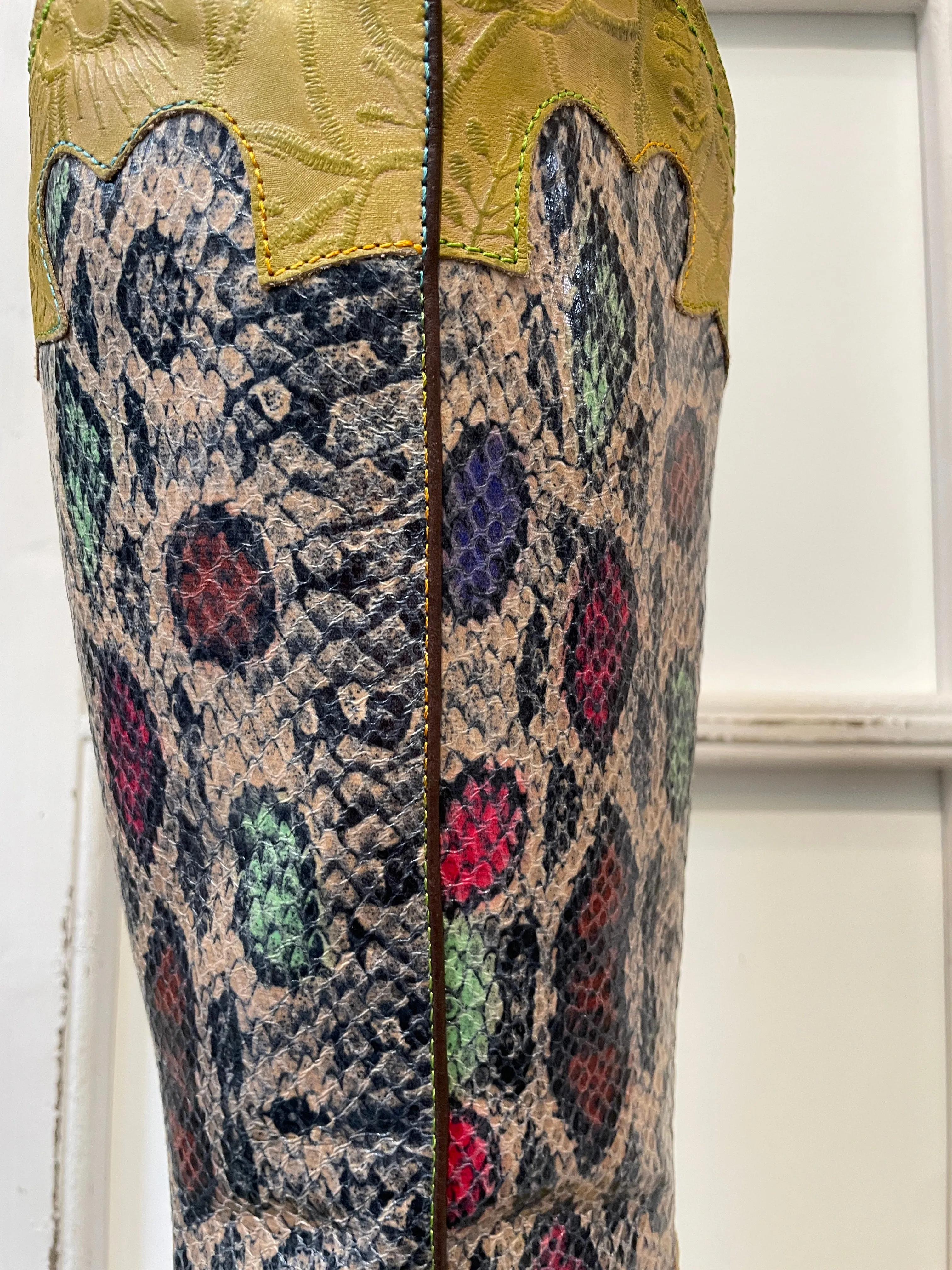 Adidas Casual Shoe Rodeo Mustard Leather Boot