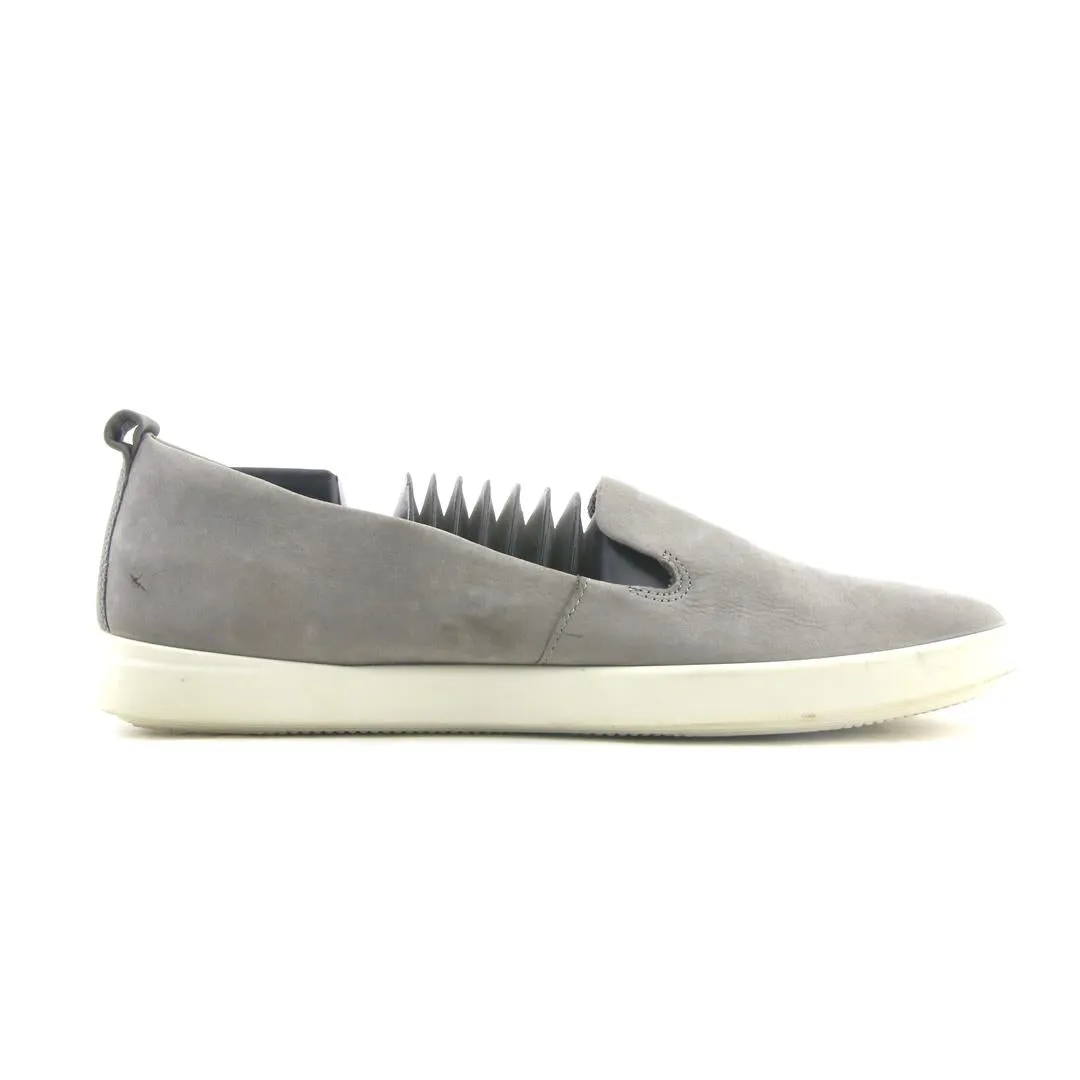 ECCO BARENTZ Tan Casual Shoes