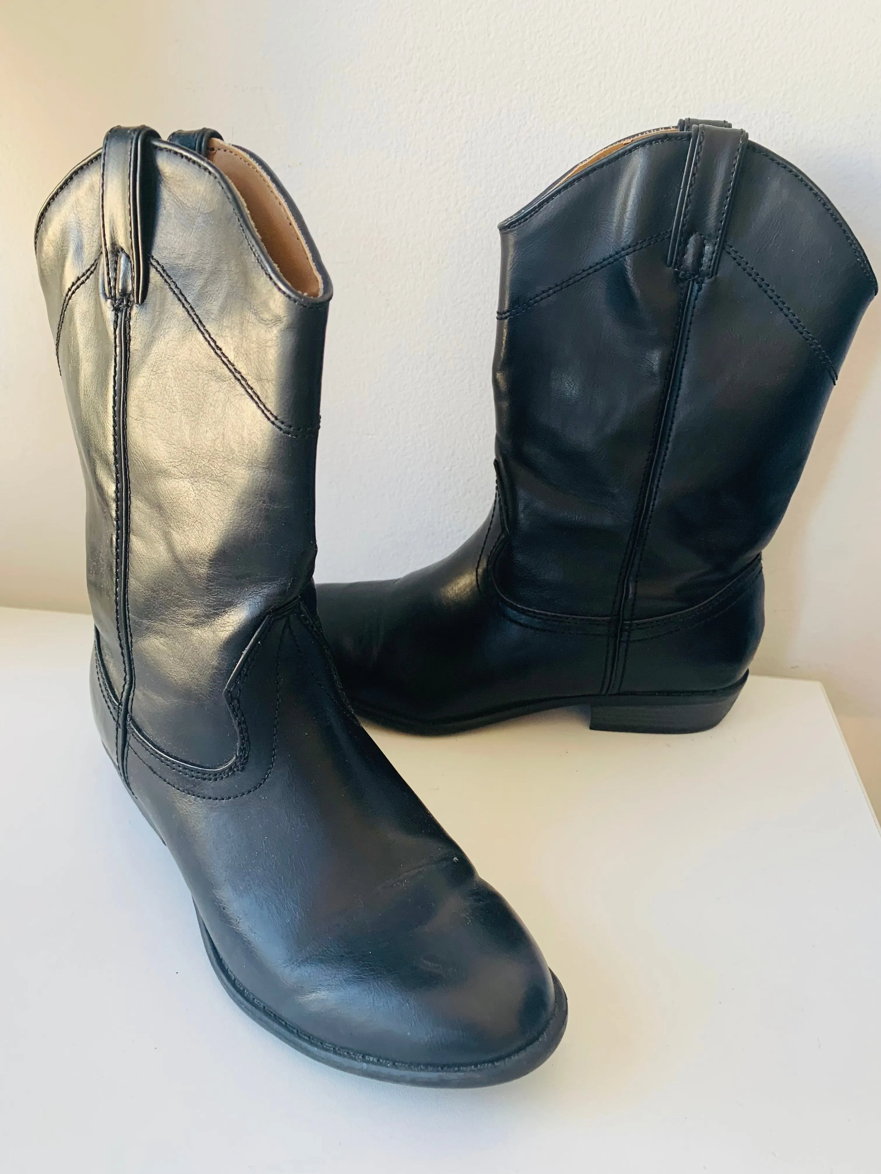 Tan Adidas Shoes Madden Girl Stirrup Black Cowboy Boots Size 9