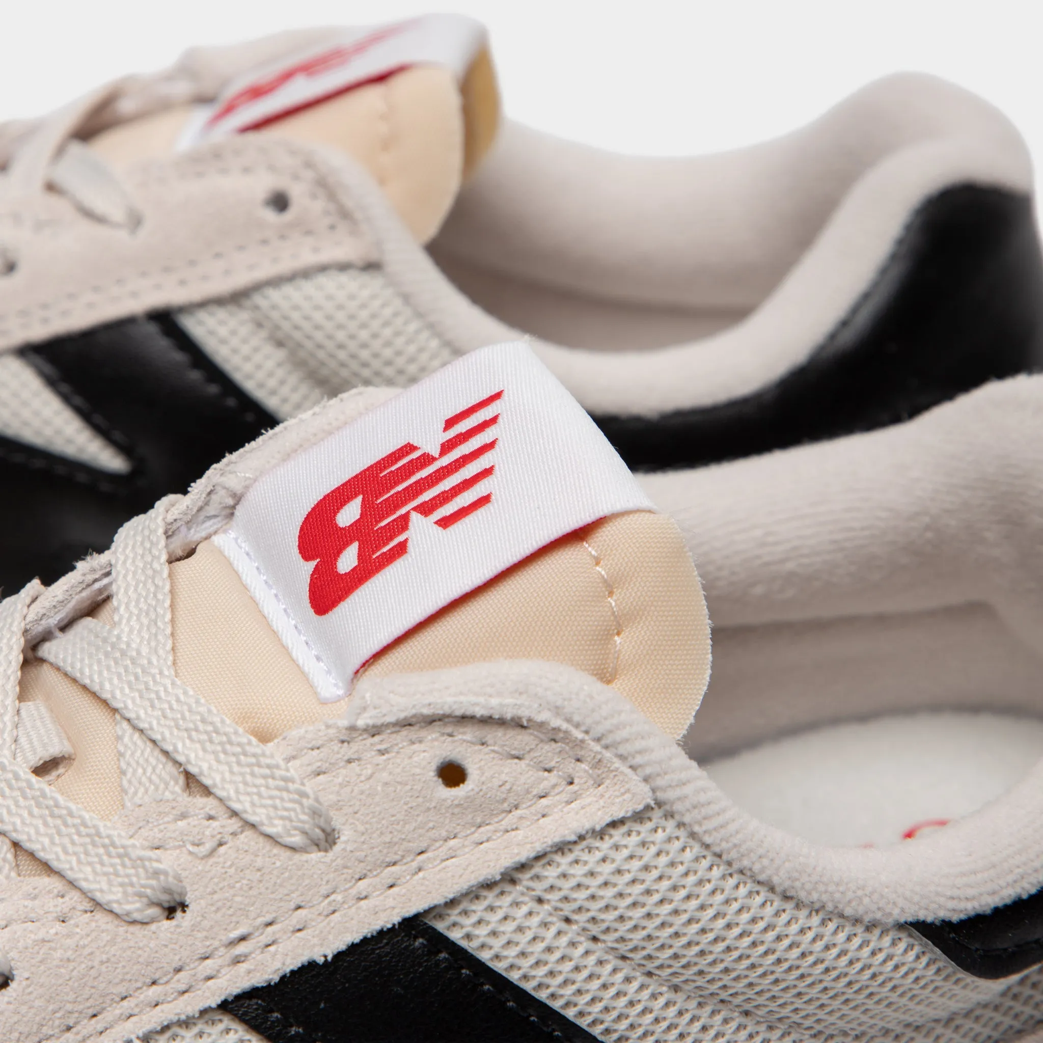 New Balance J Crew 998 New Balance CT302RF Moonbeam / Black - Team Red