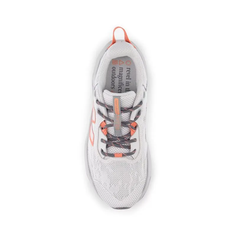 New Balance DynaSoft Nitrel v6 GS Kids Trail Shoes New Balance 2002r Styling