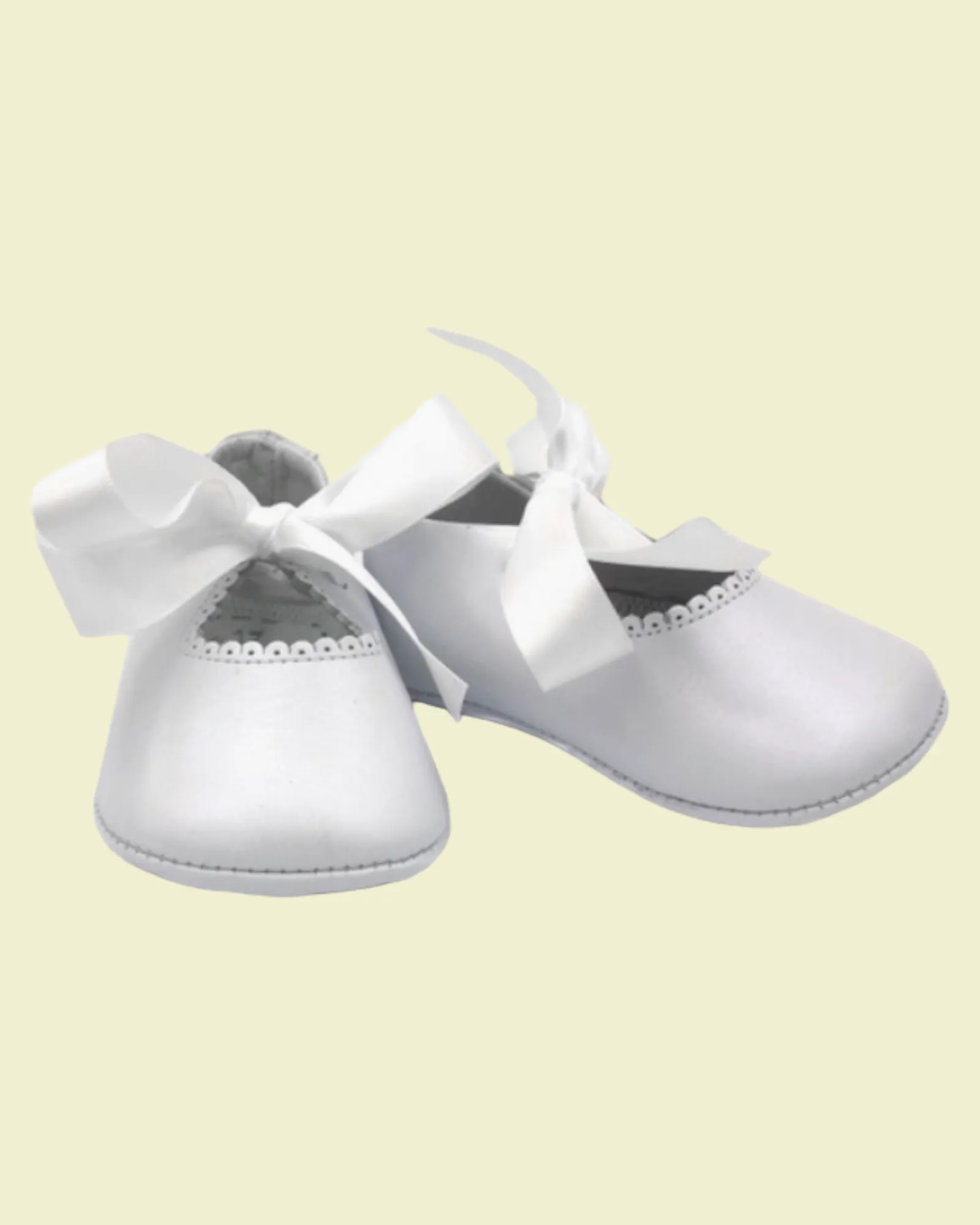 Asics Gel Peake Cricket Shoes BABY GIRLS SHOES MOTHER OF PEARL MARY JANE WHITE