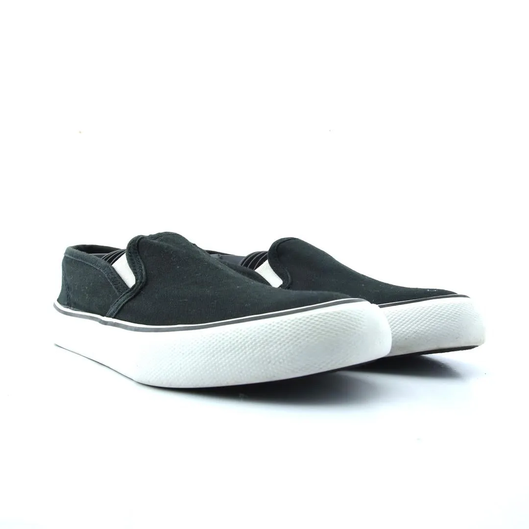 Originals Nmd R1 Primeblue Casual Shoes MOSSIMO SUPPLY CO .