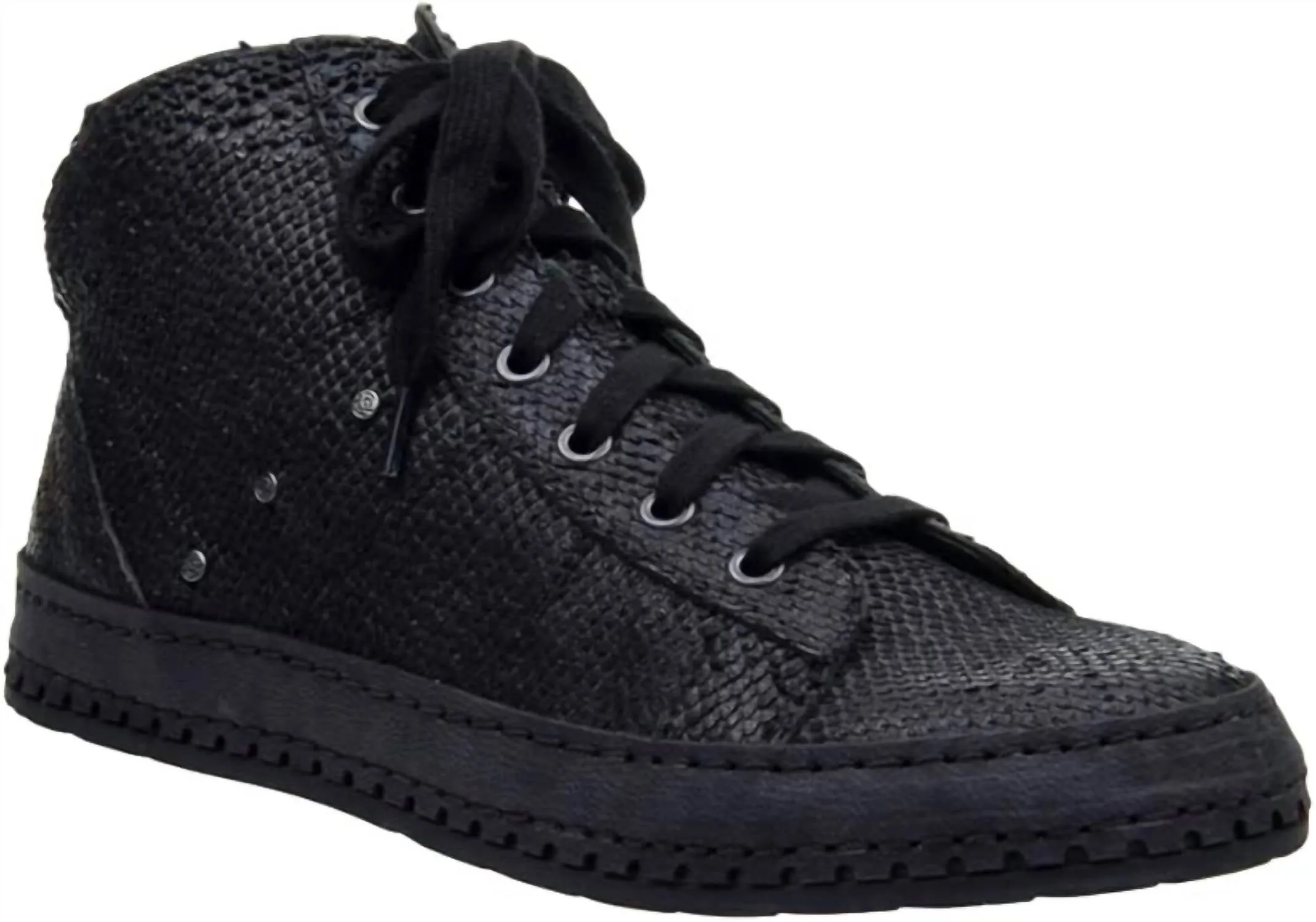 Cleaning Sneakers Baking Soda Otbt - Women's Roundtrip Sneakers