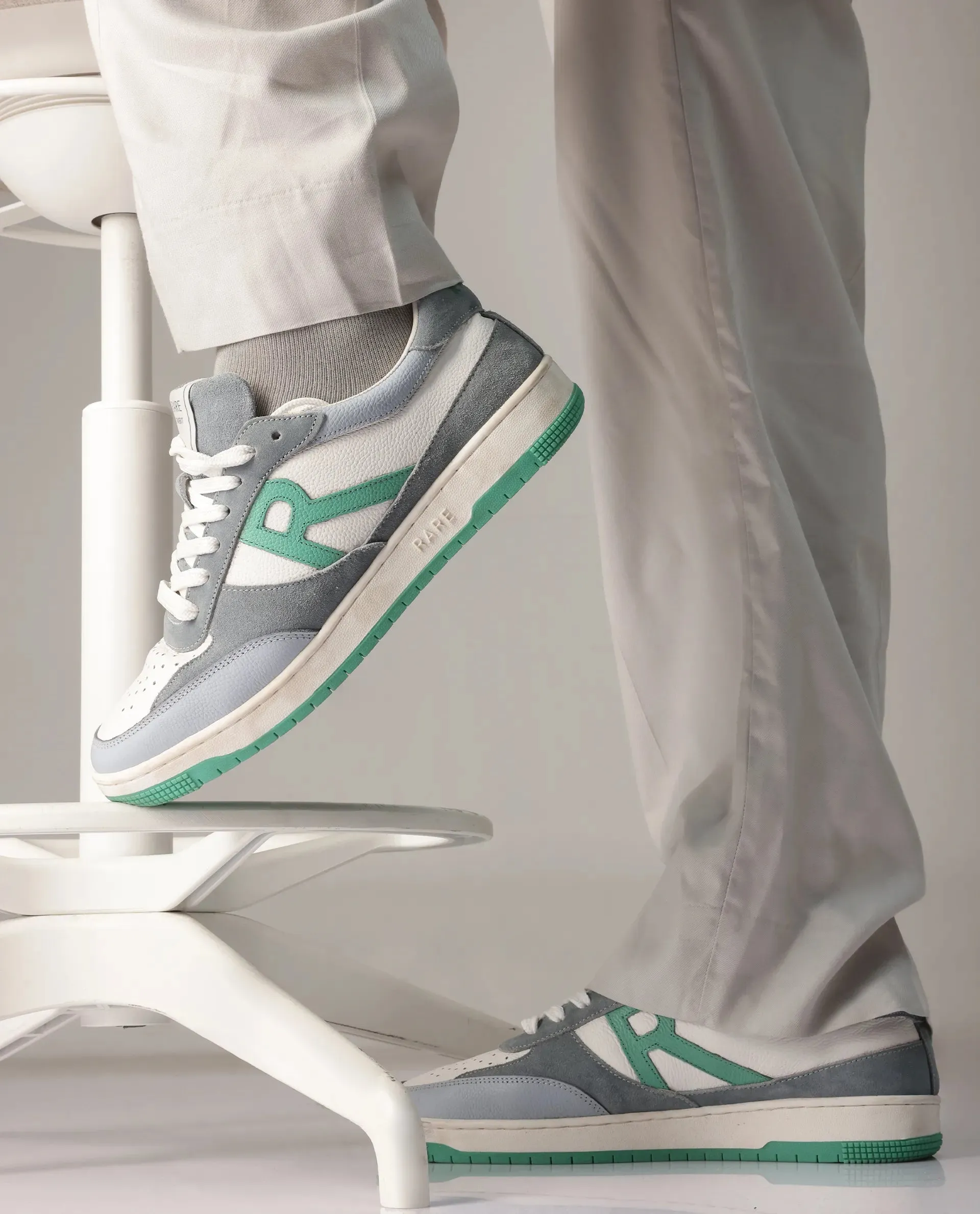 Asics Shoe Width Guide Rare Rabbit Men's Parallax White/ Blue Genuine Suede Colorblock Low-Top Lace-Up Sneaker Shoes