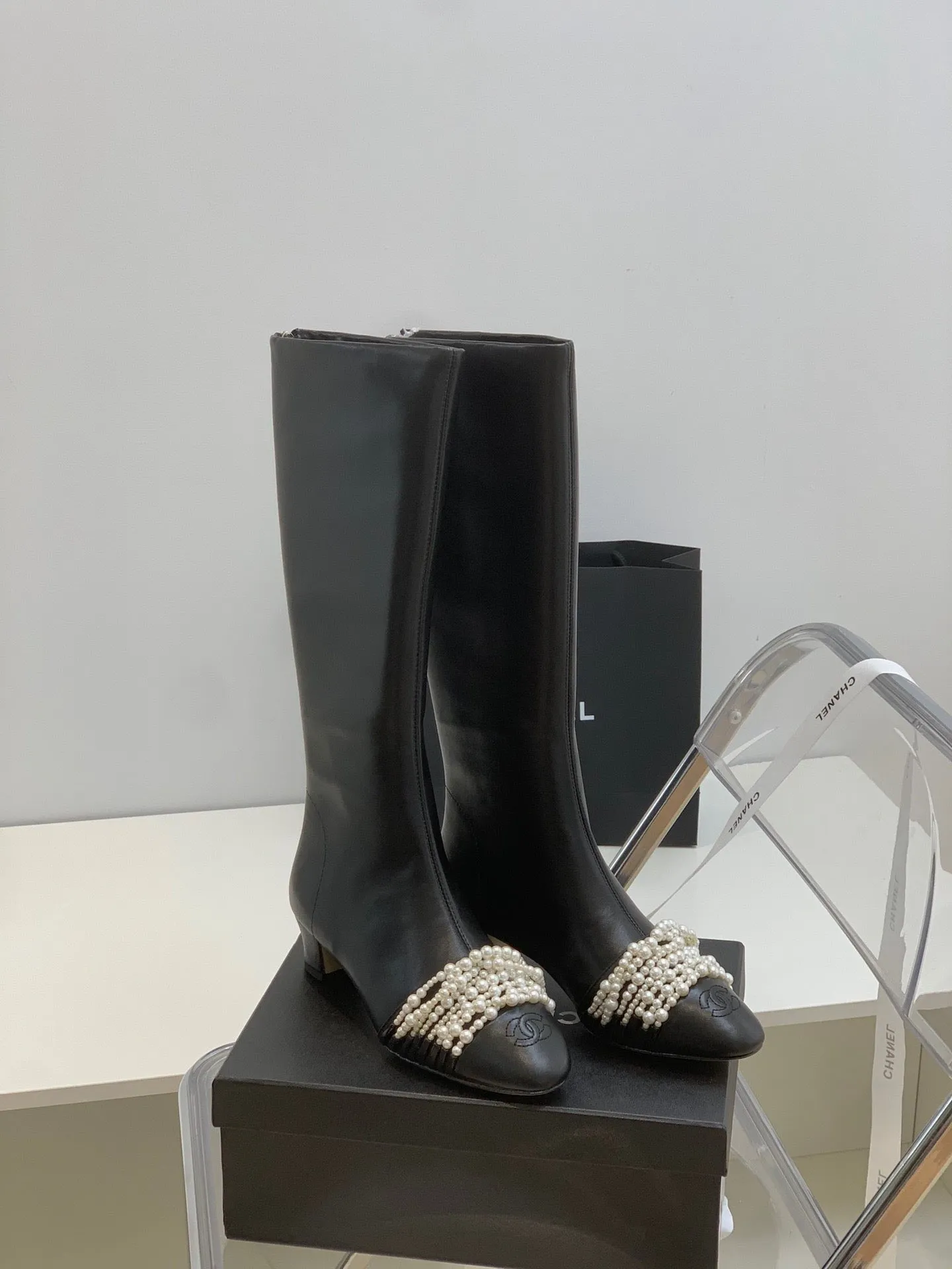 SE705  Size 5-9   Heels:4cm Shaft measures approximately 14.6 from arch Material: Cowhide  Lining: Sheepskin Sole: Italian leather Adidas Running Shoes Terrex