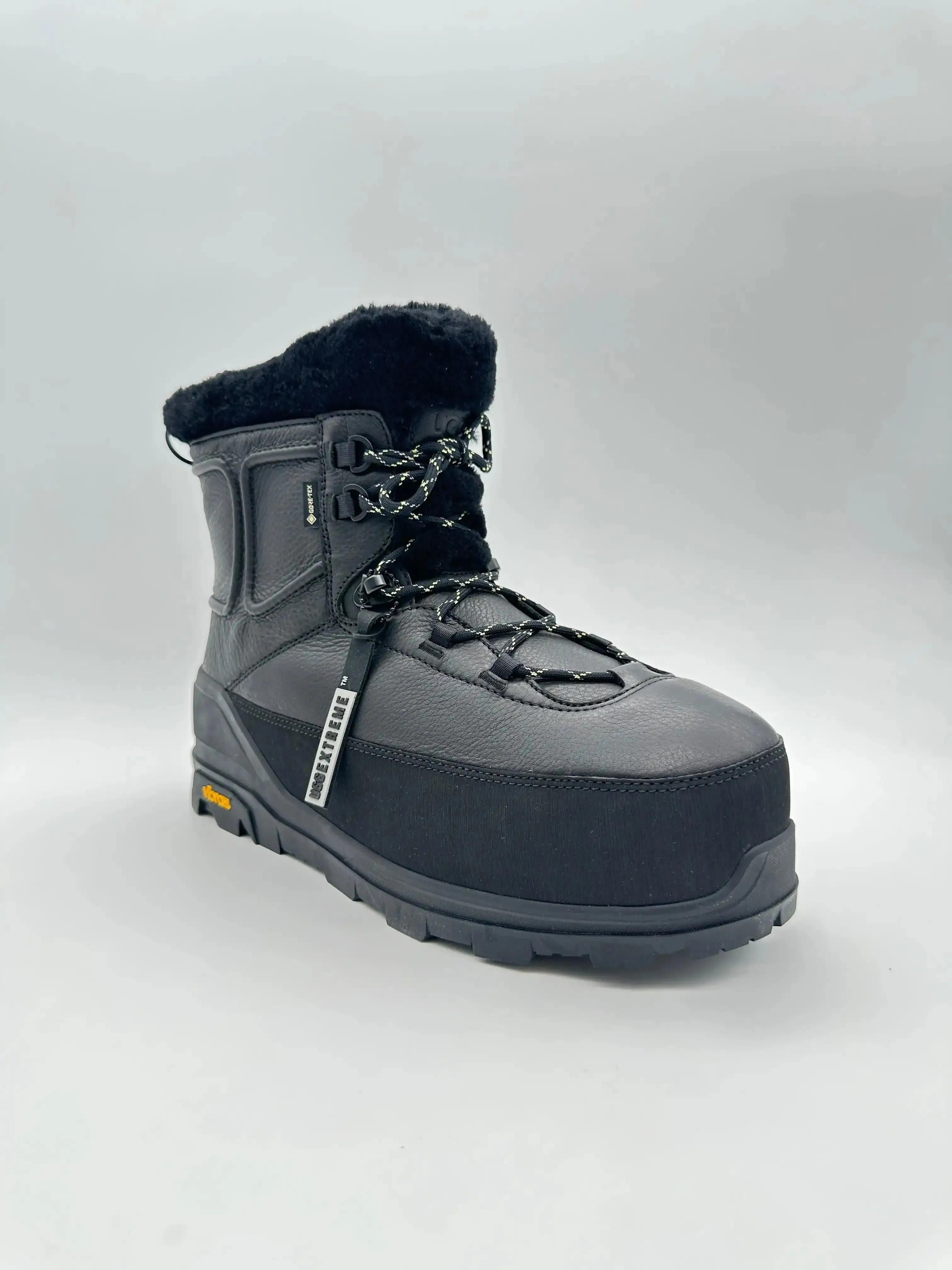 Shasta Boots Mid Pointy Toe Boots