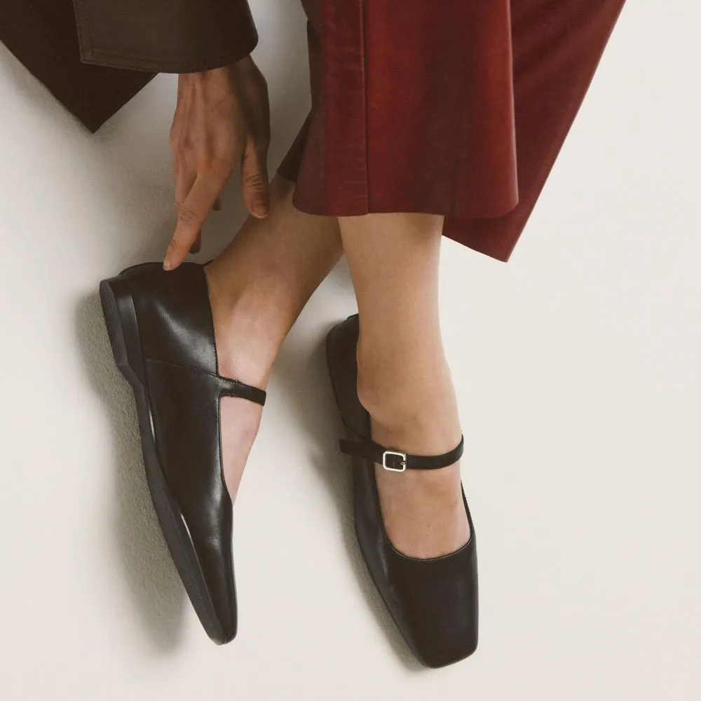 Vagabond Women's Delia Shoes in Black Leather Leopard Print Loafers