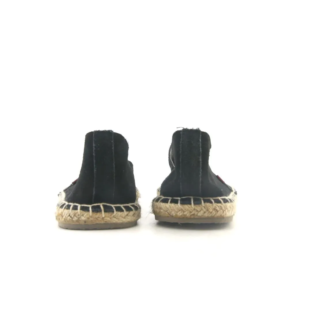 BIG STAR . Casual Shoes To Wear With Kilt