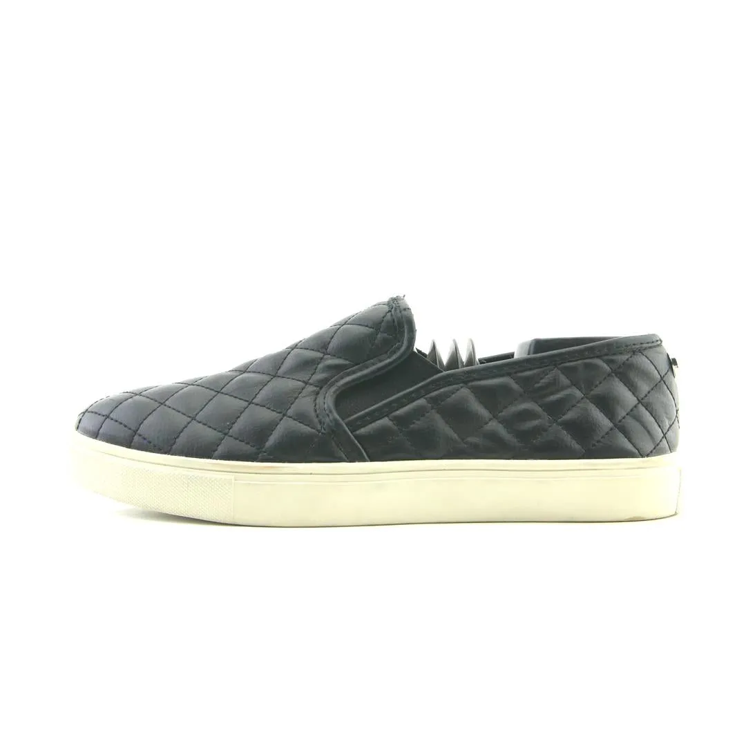 STEVE MADDEN . Wide Fitting Casual Shoes