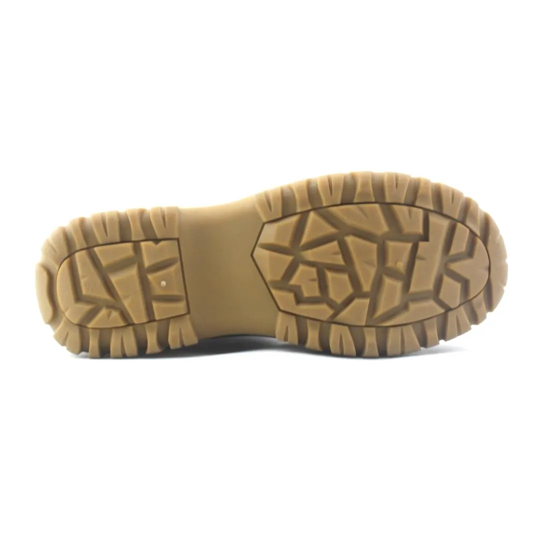 Casual Shoe Trends 2025 STQ .