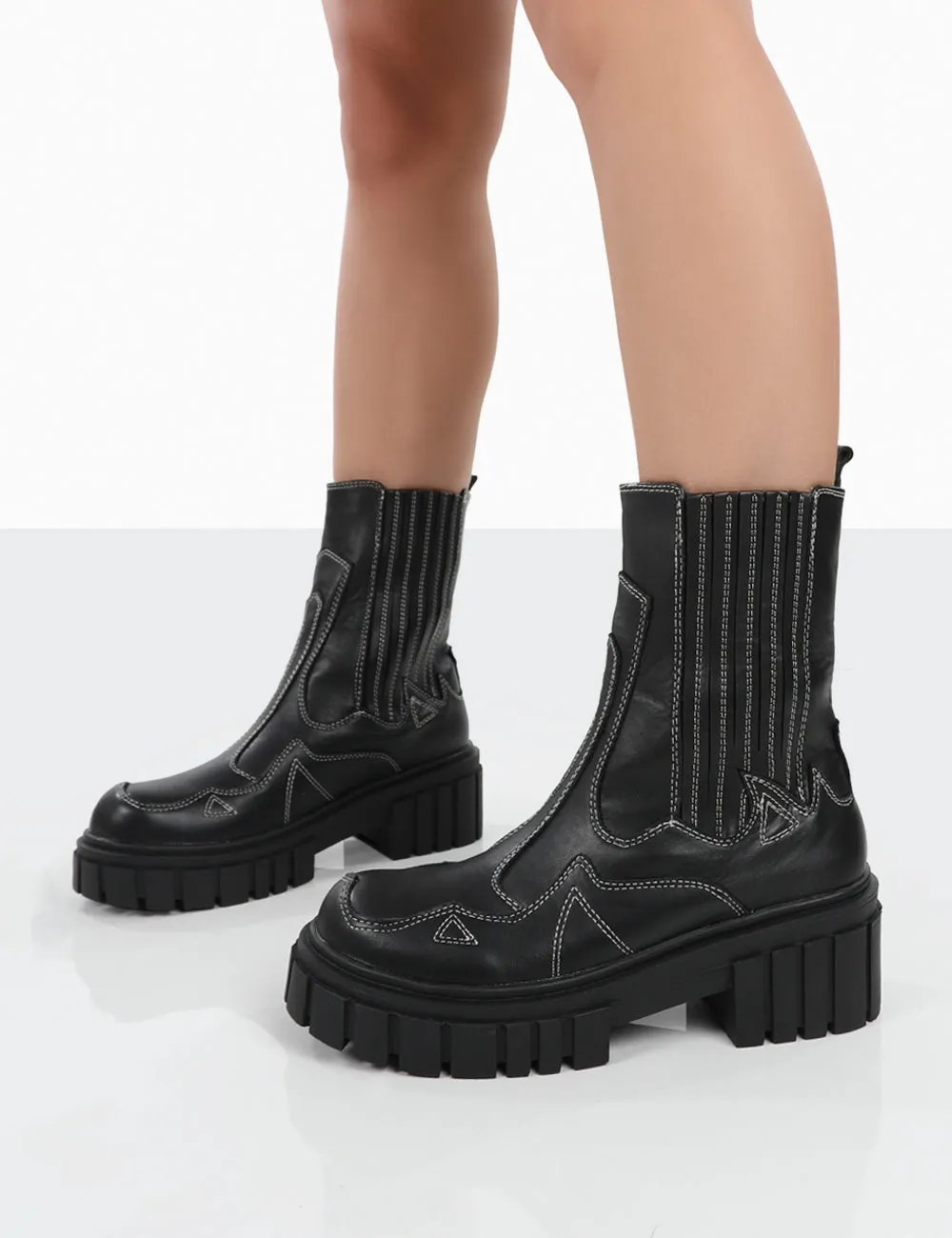 Adidas Soccer Turf Shoes Consequence Black Drench Stitched Detail Chunky Sole Ankle Boots