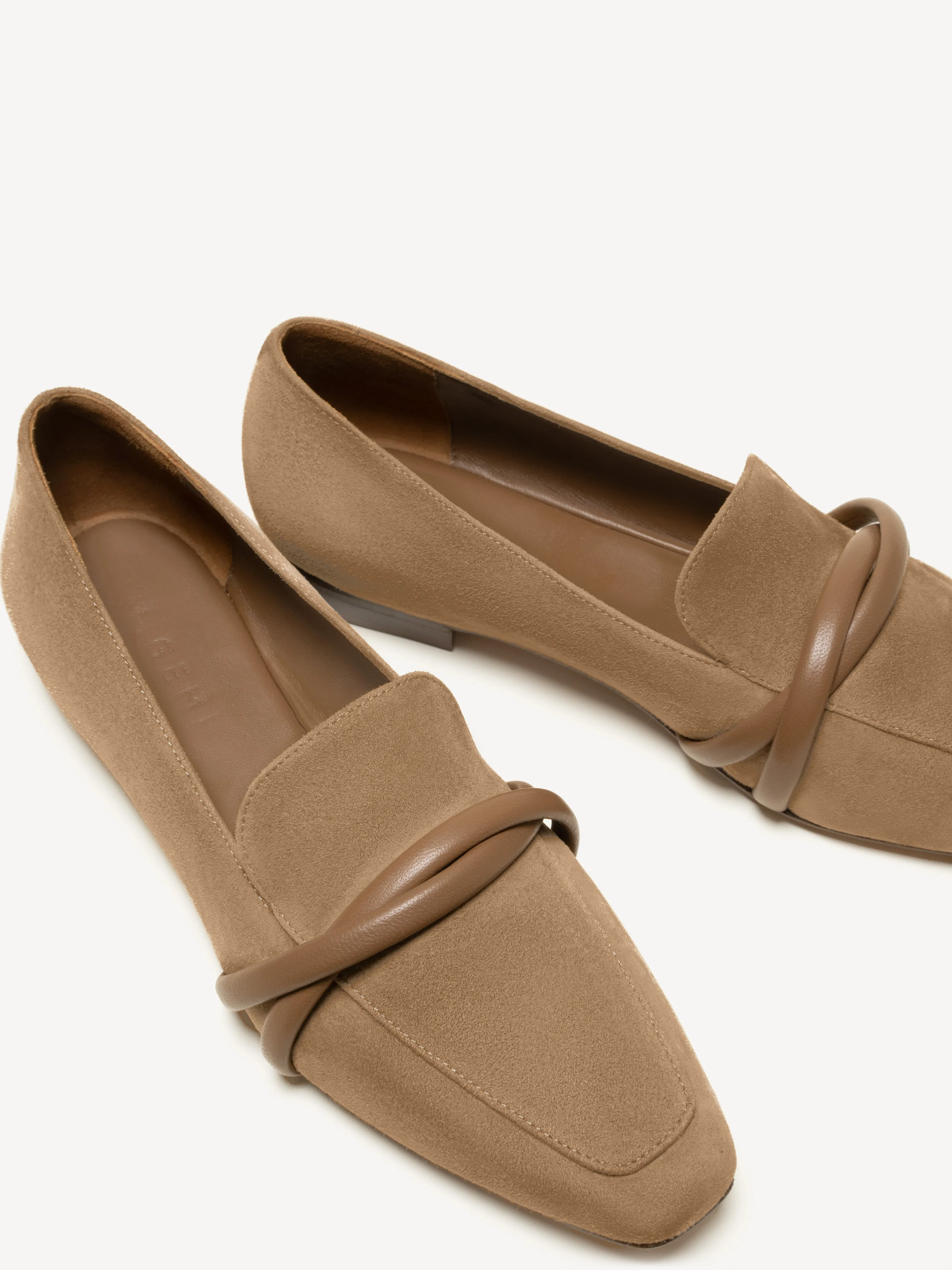 Flat Pointed Bridal Shoes The Brenda