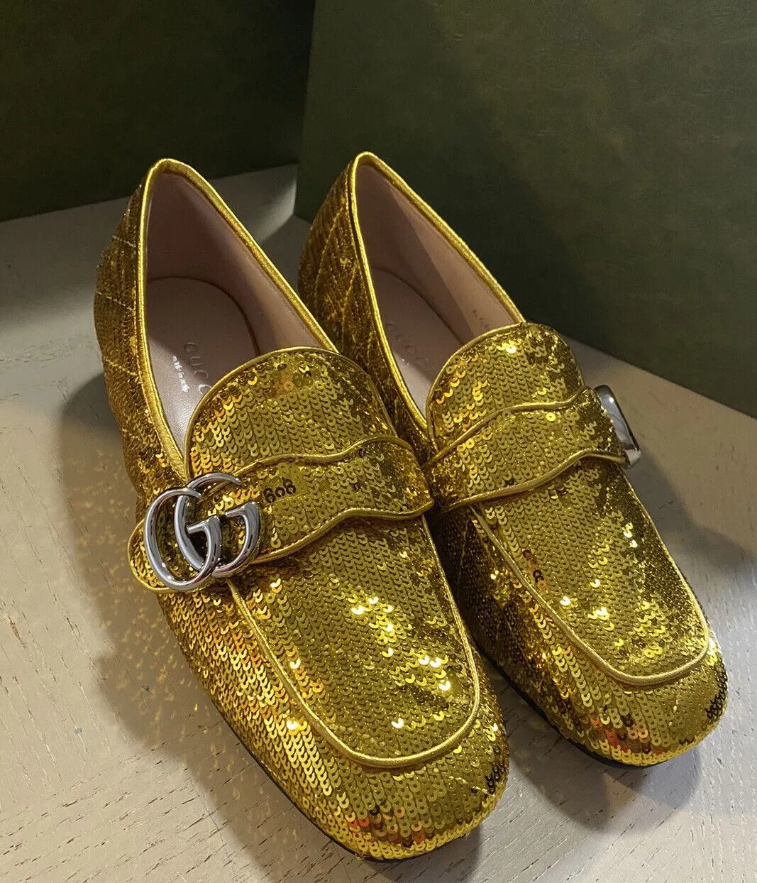 Best Platform Loafers NIB $1750  Gucci Women GG Logo Loafers Shoes Gold 6 US/36 Eu 646557