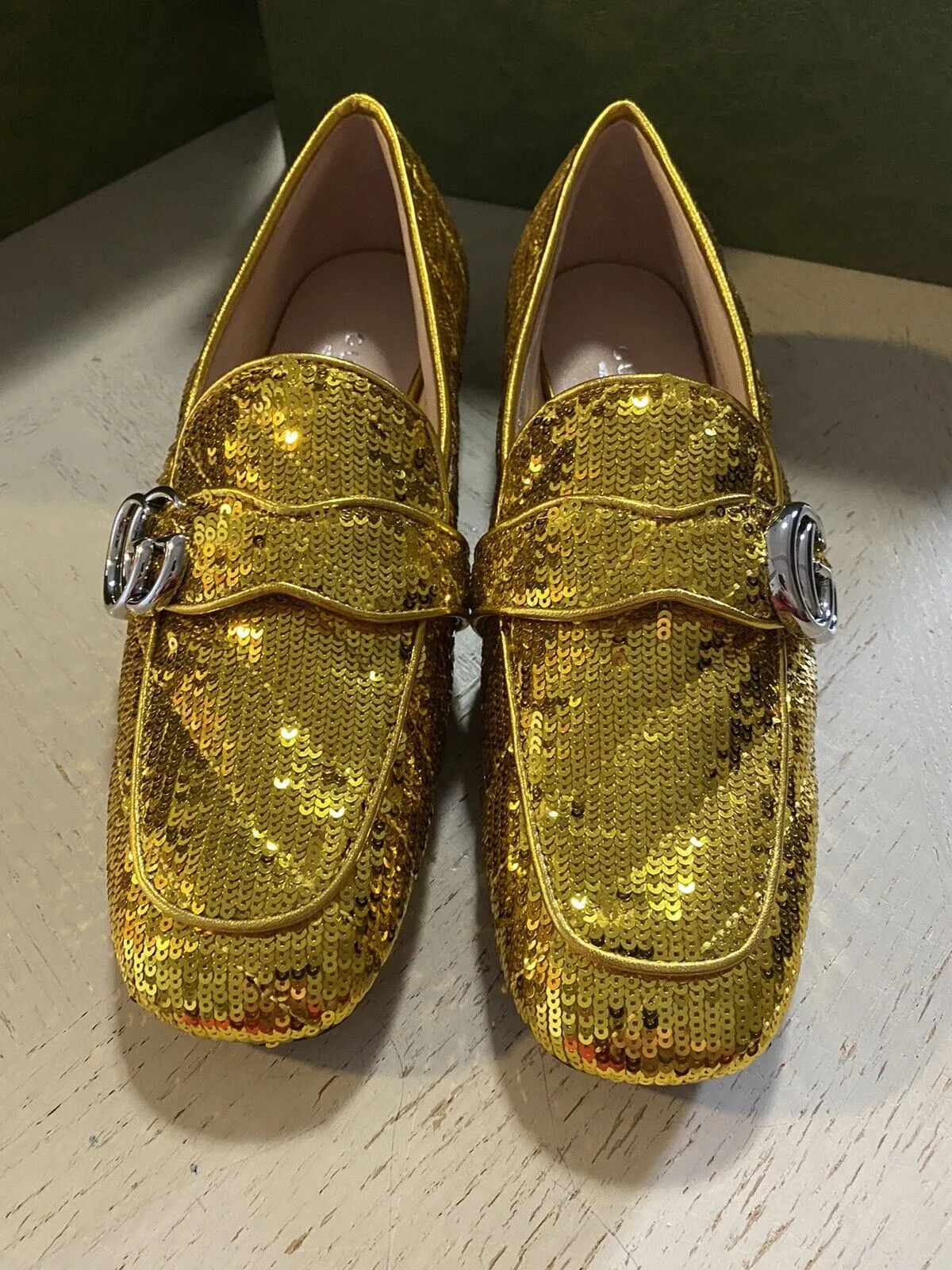 NIB $1750  Gucci Women GG Logo Loafers Shoes Gold 6 US/36 Eu 646557 Yves Saint Laurent Loafers