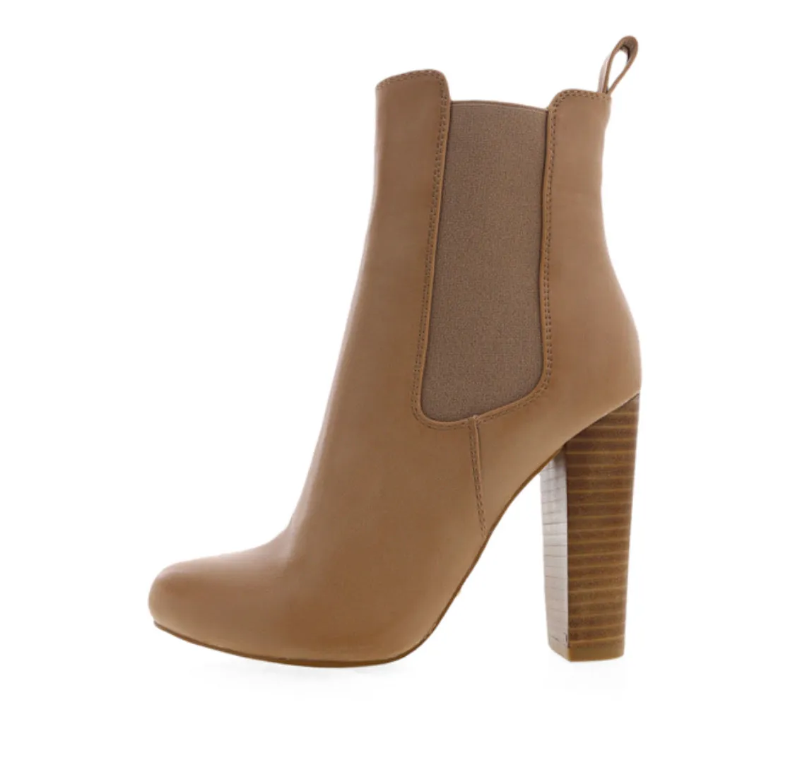 Adidas Signature Shoes Lillia Boots