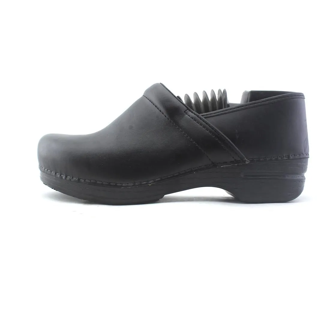 DANSKO PROFESSIONAL Soft Casual Leather Shoe