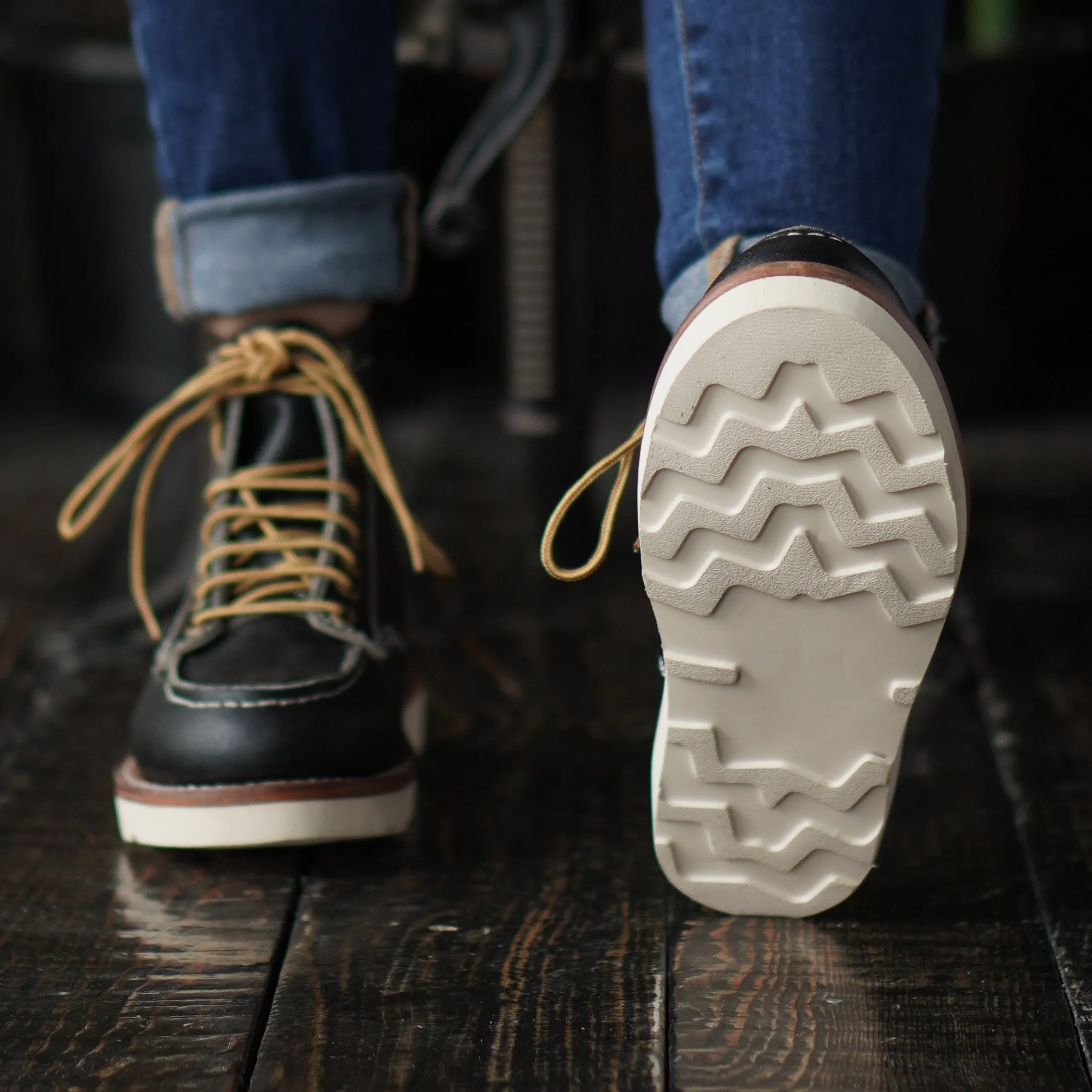 Women Moc-Toe Leather Boots (Raven Black) Goodyear Welted Carhartt Work Boots